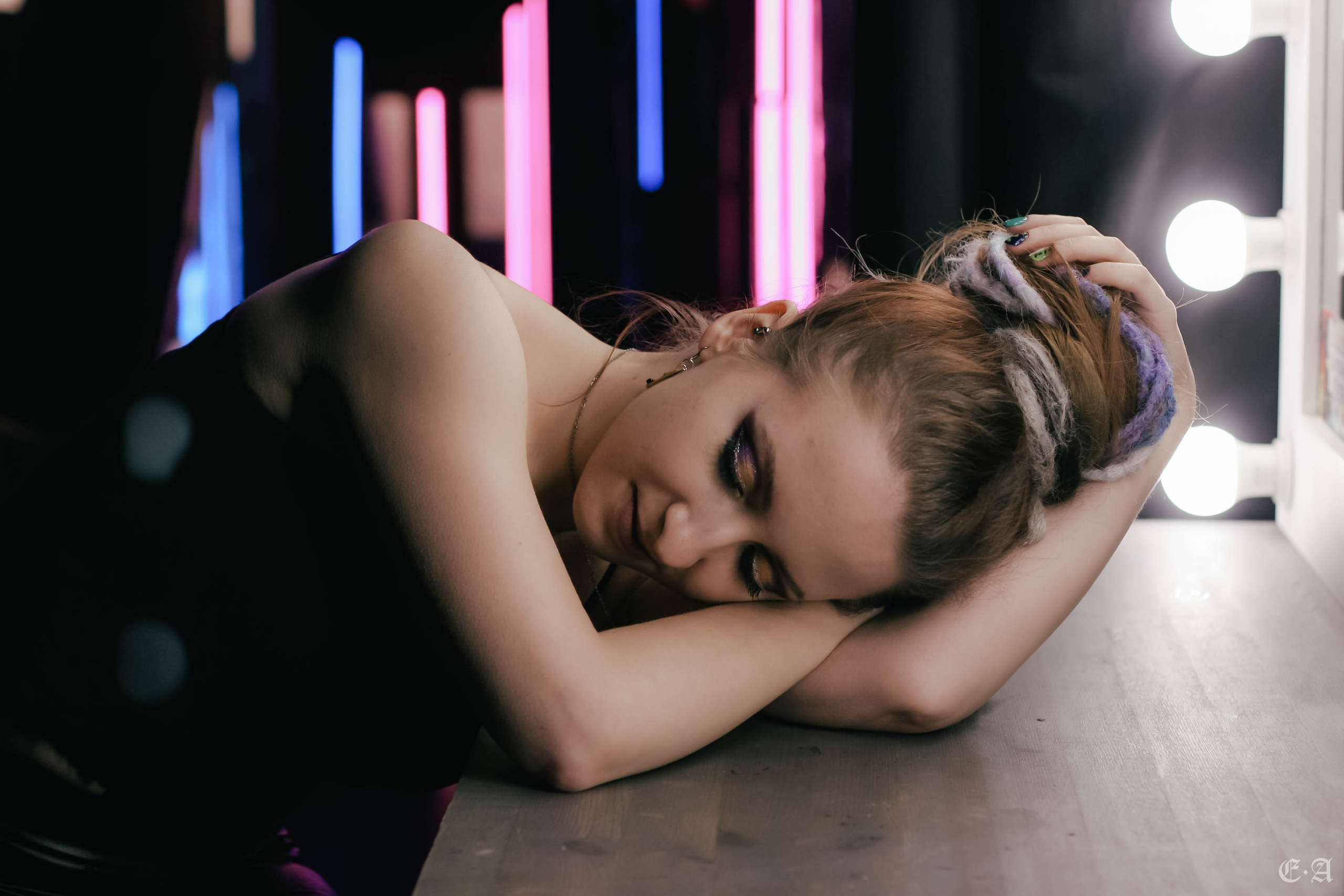 Девушка сисадмина. Фотограф Ellairen