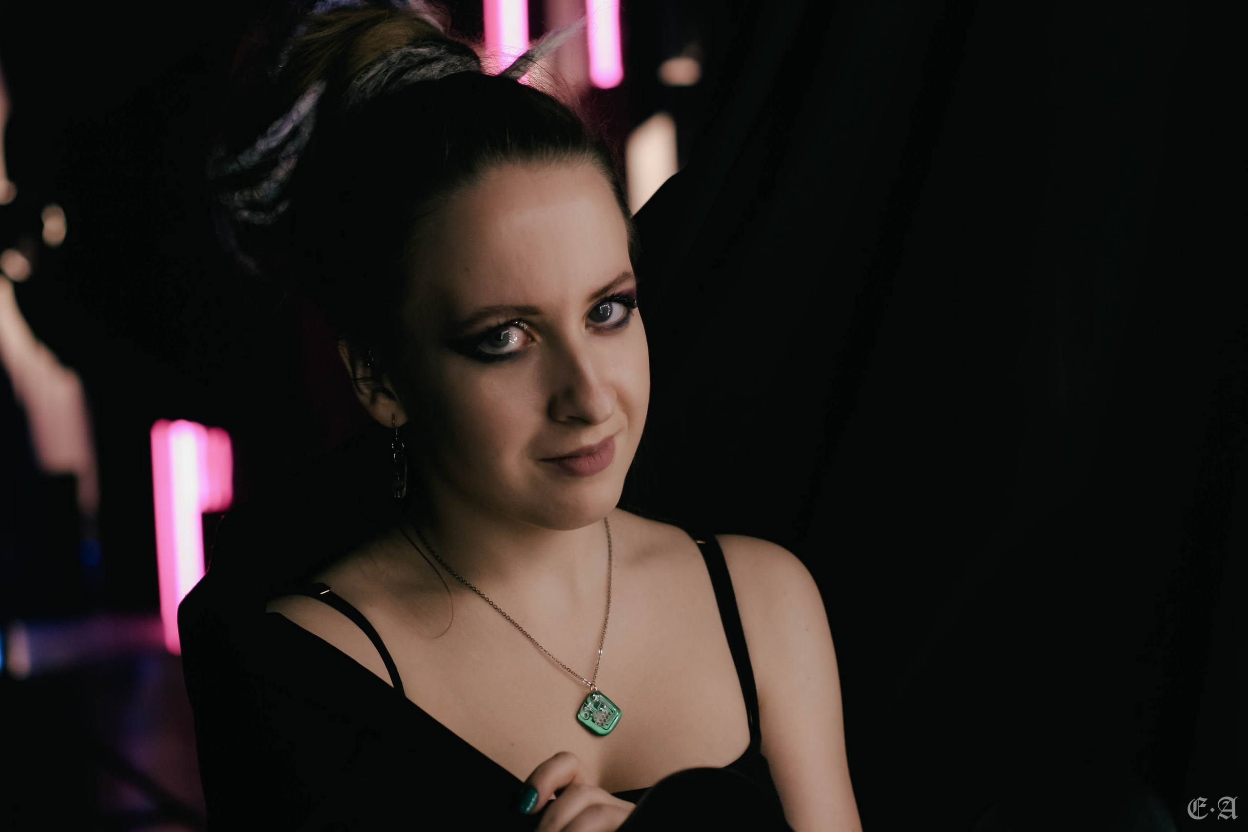 Девушка сисадмина. Фотограф Ellairen