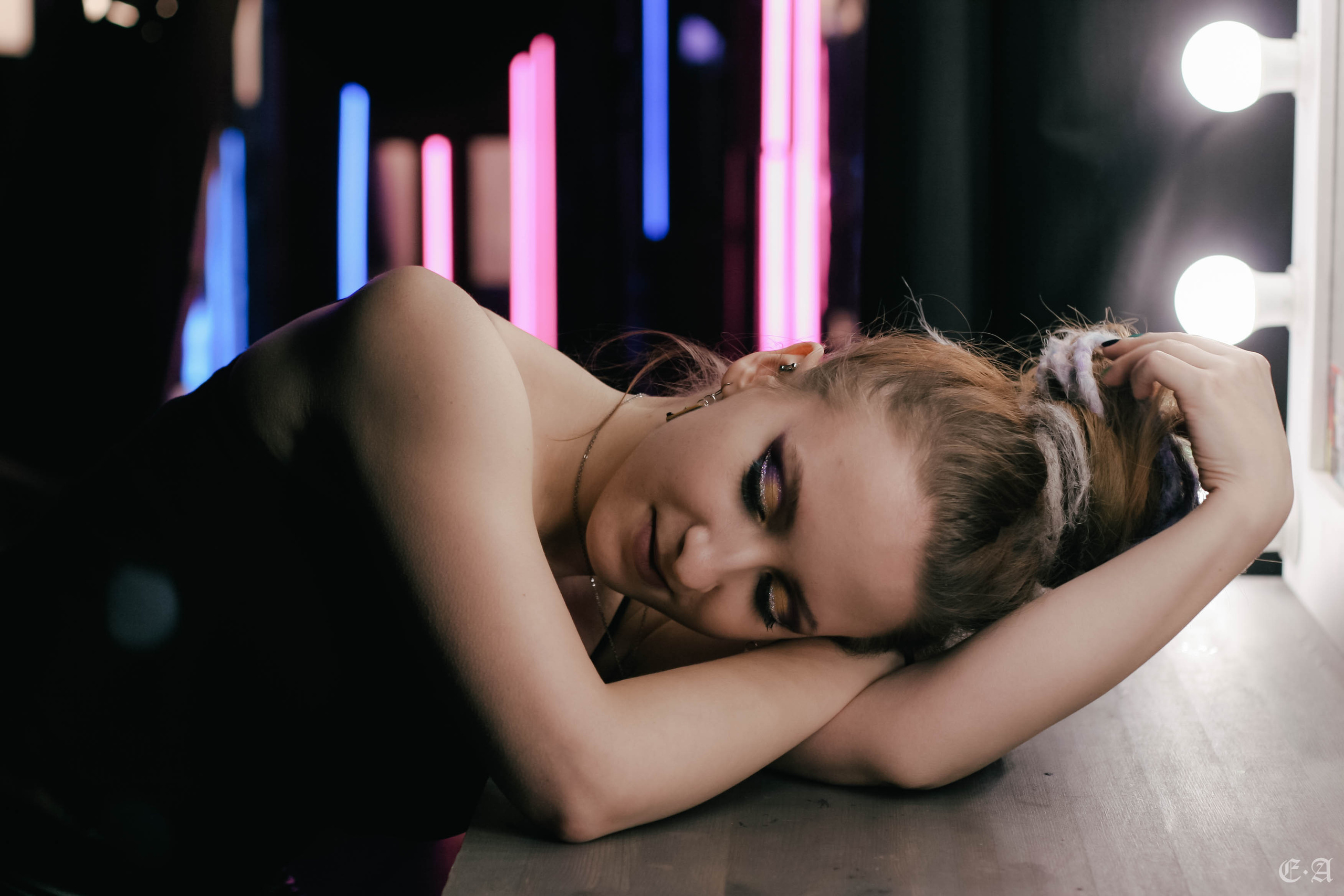 Девушка сисадмина. Фотограф Ellairen