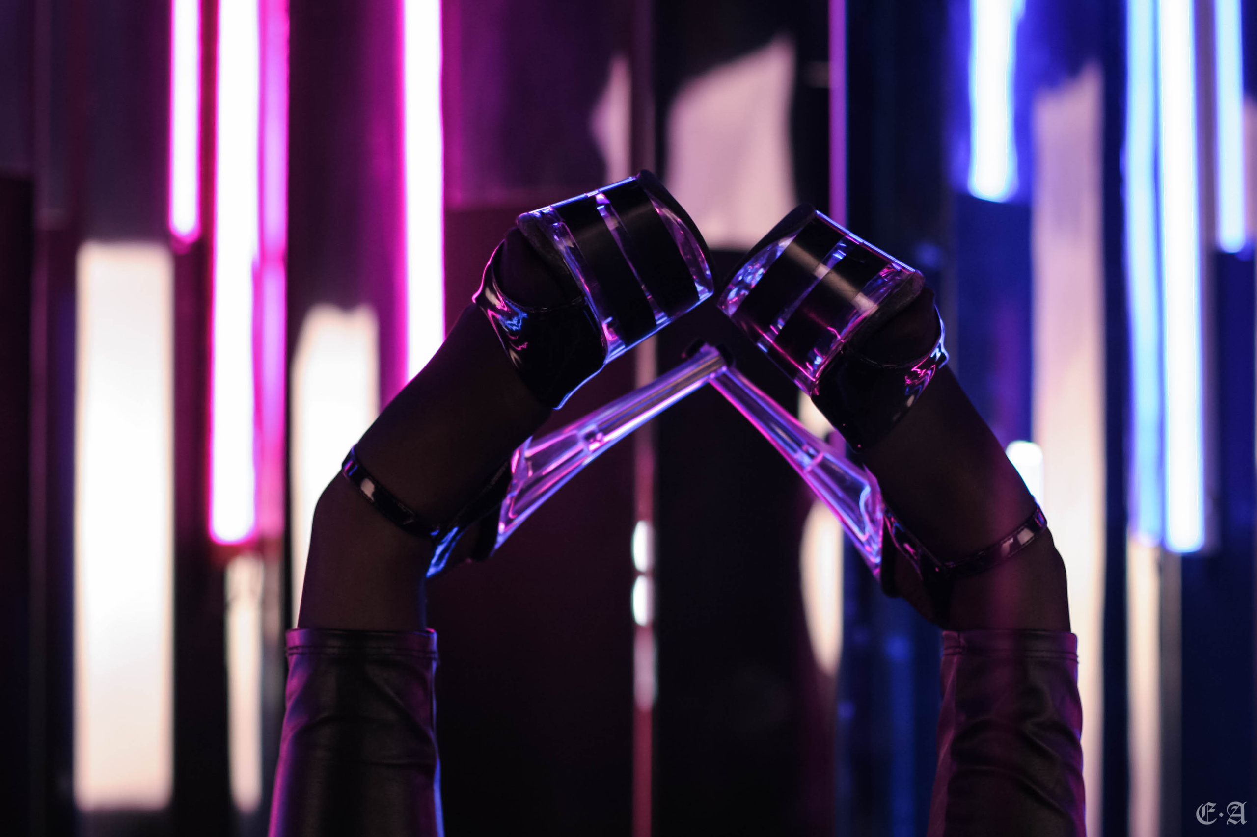 Девушка сисадмина. Фотограф Ellairen