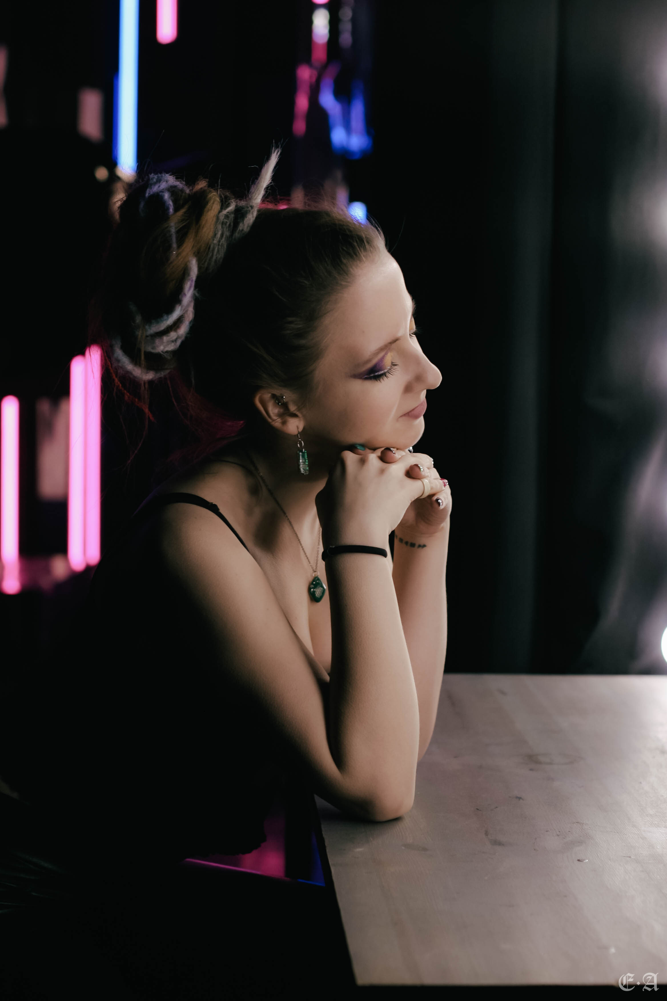 Девушка сисадмина. Фотограф Ellairen