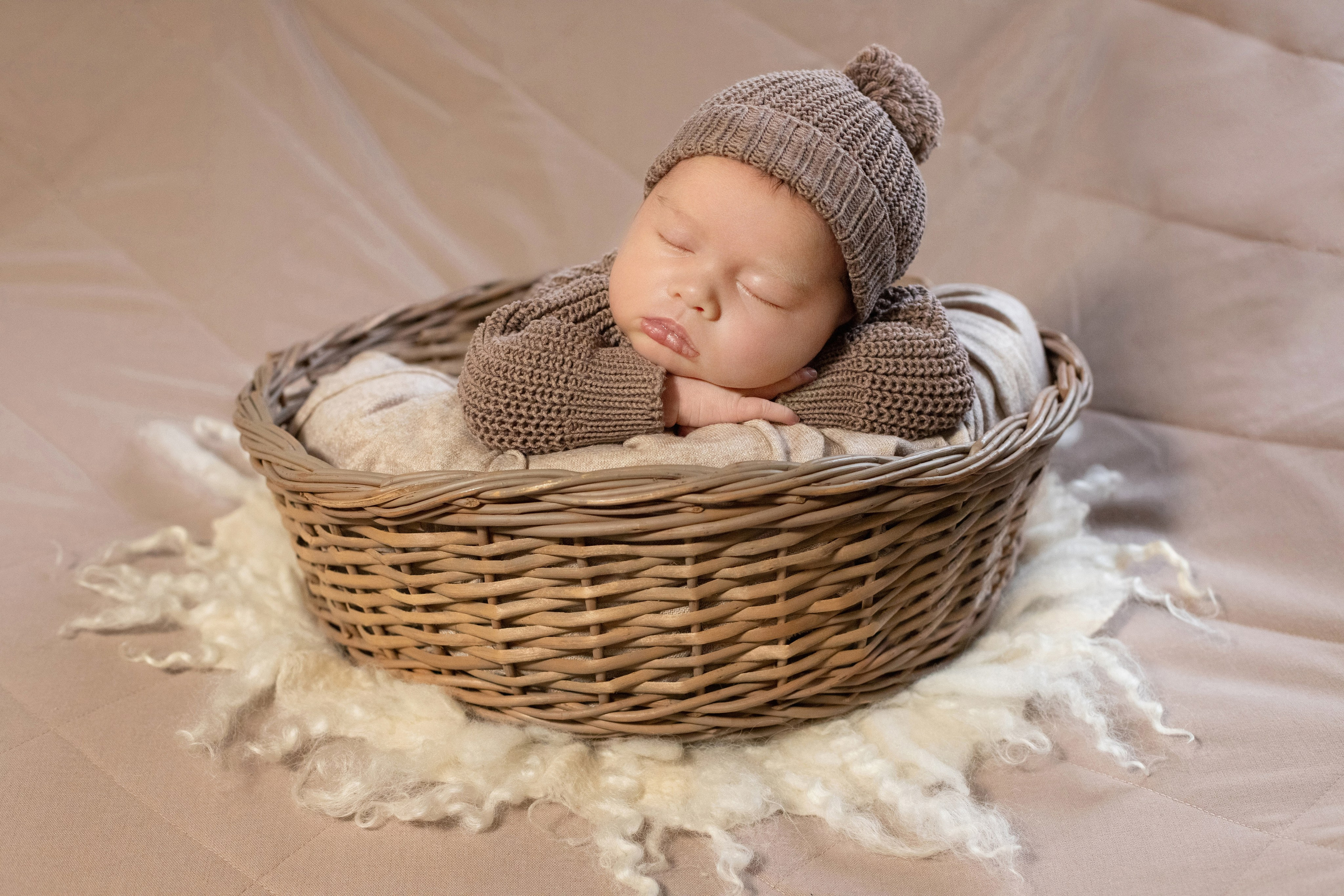 Анастасия (Итого). Фотограф новорожденных в Екатеринбурге Татьяна Продан