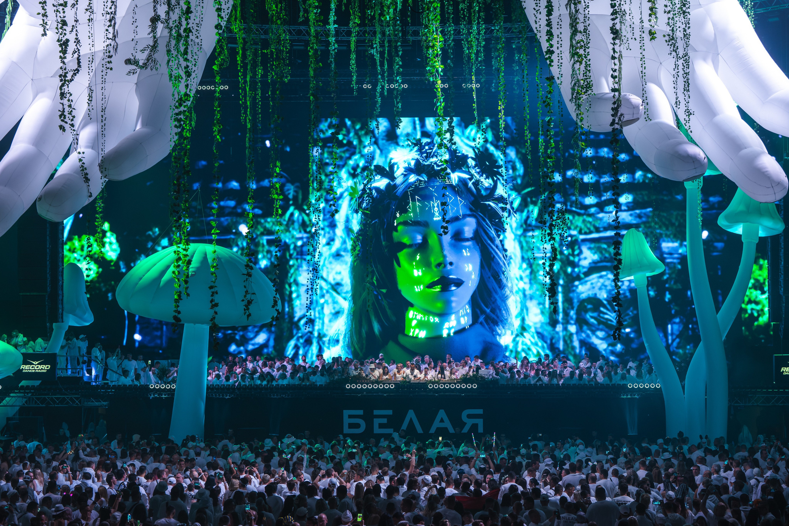 БЕЛАЯ 2025. Святослав Буньков | фотограф