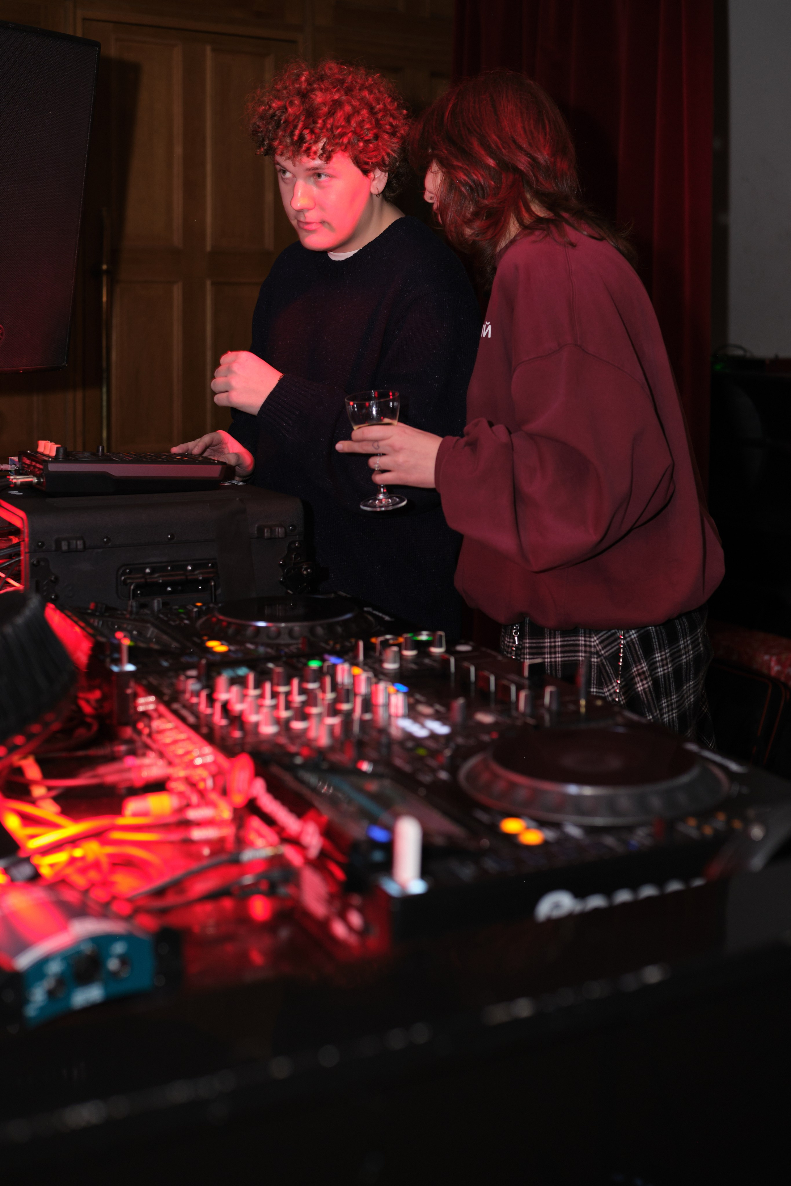 Клубный репортаж в Санкт-Петербурге | Филипп Линзин. Репортажный и портретный фотограф в Санкт-Петербурге Филипп Линзин