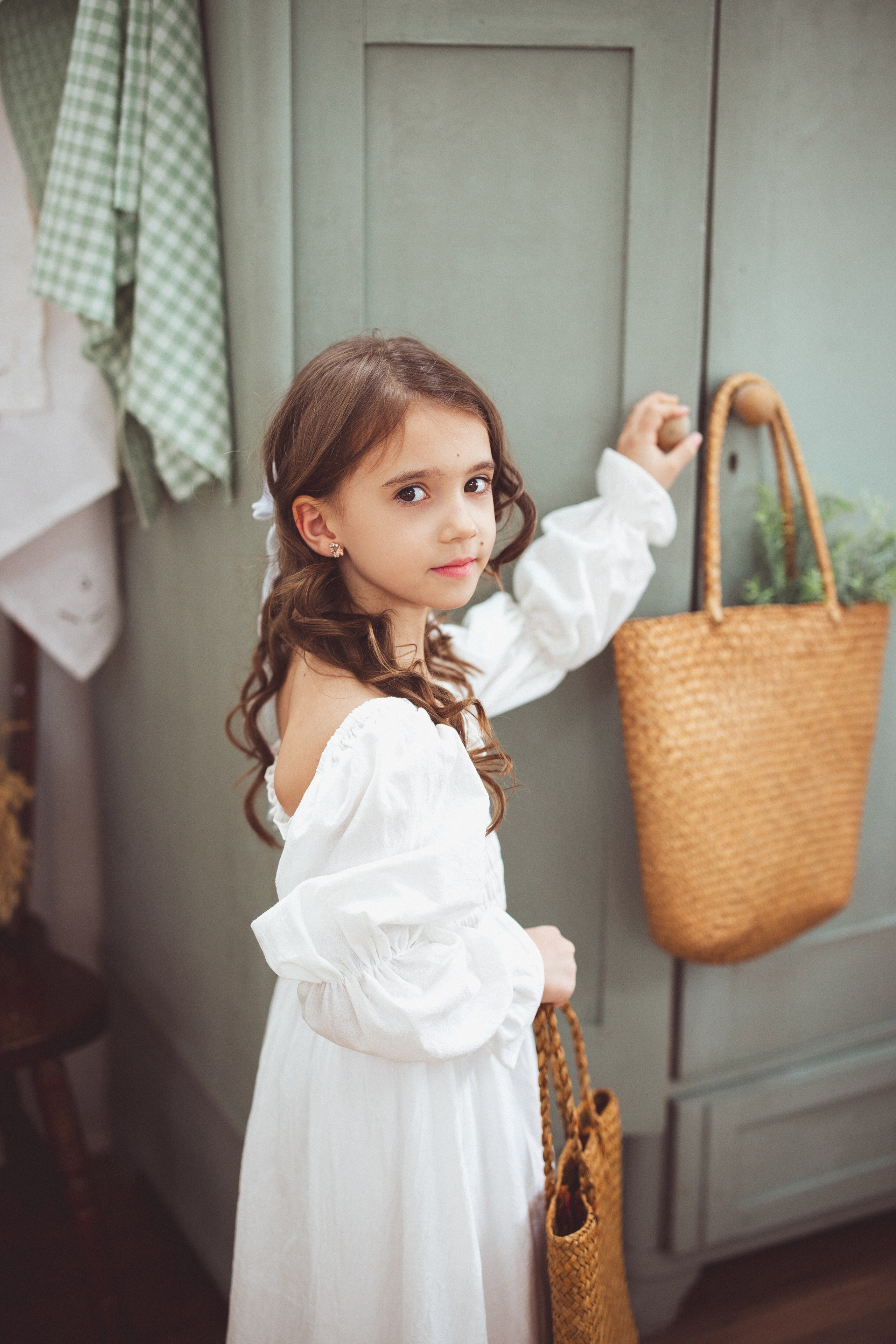 Пасхальные фотосессии в фотостудии Ольги Сурухановой, город Краснодар. Семейный и детский фотограф в Краснодаре Анна Трашкова