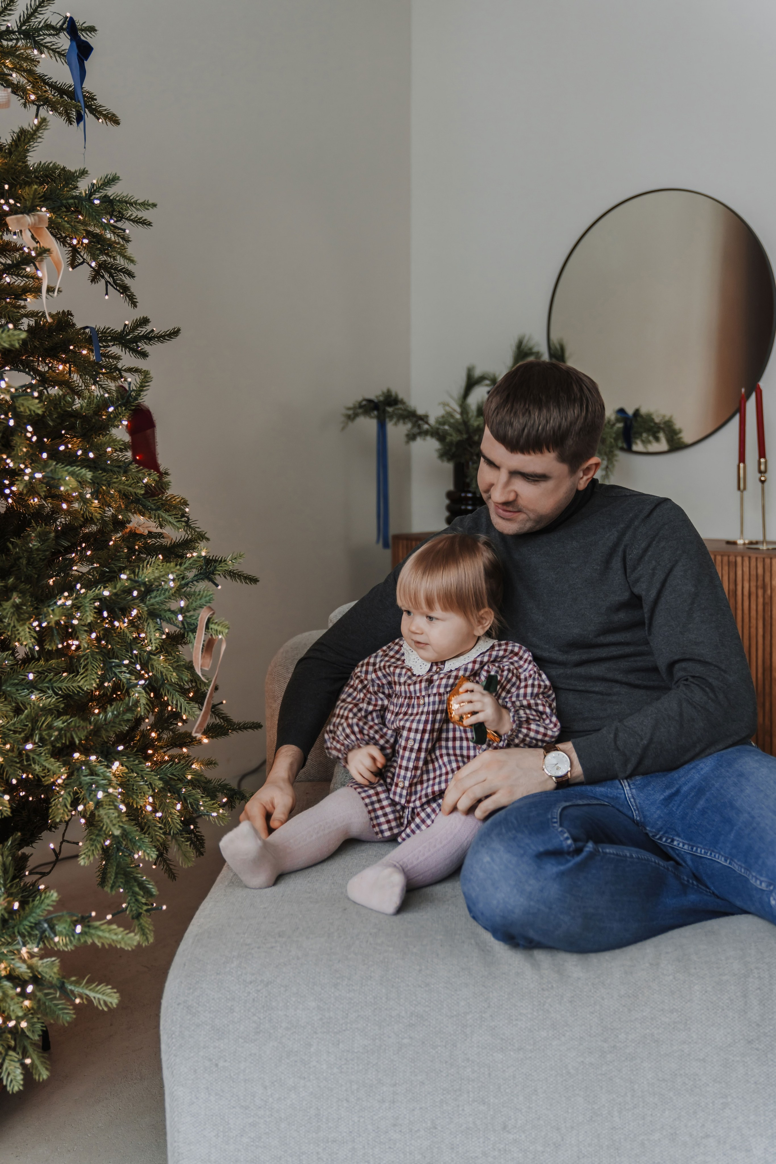 Michail, Ekaterina and Masha. Christmas. Minsk. Olga Modjaro