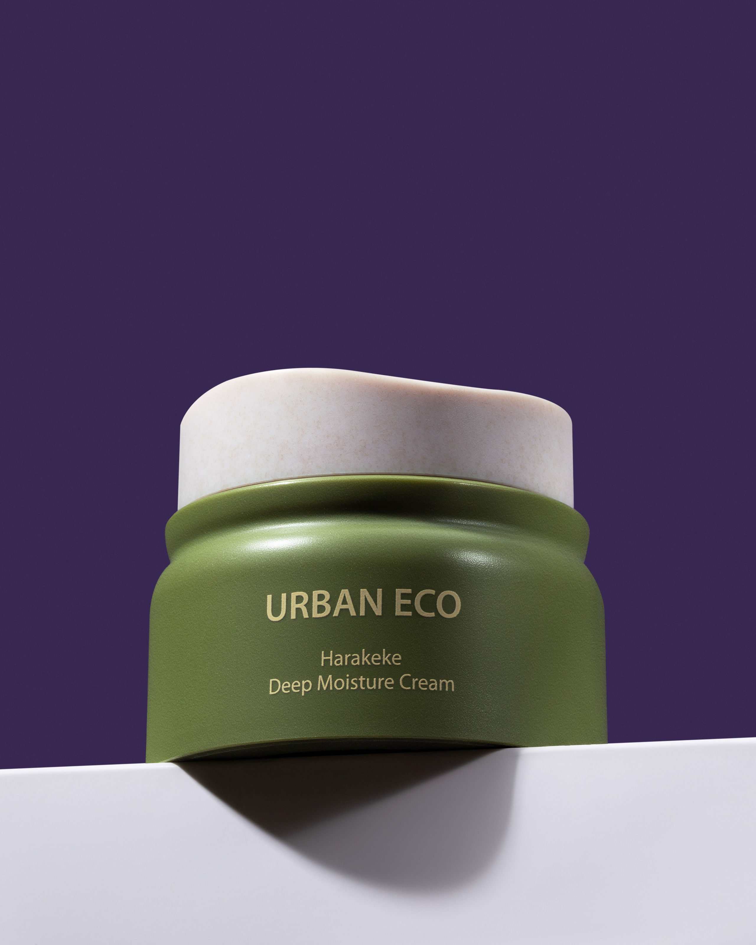 PRODUCT. Retoucher. Post-production servis