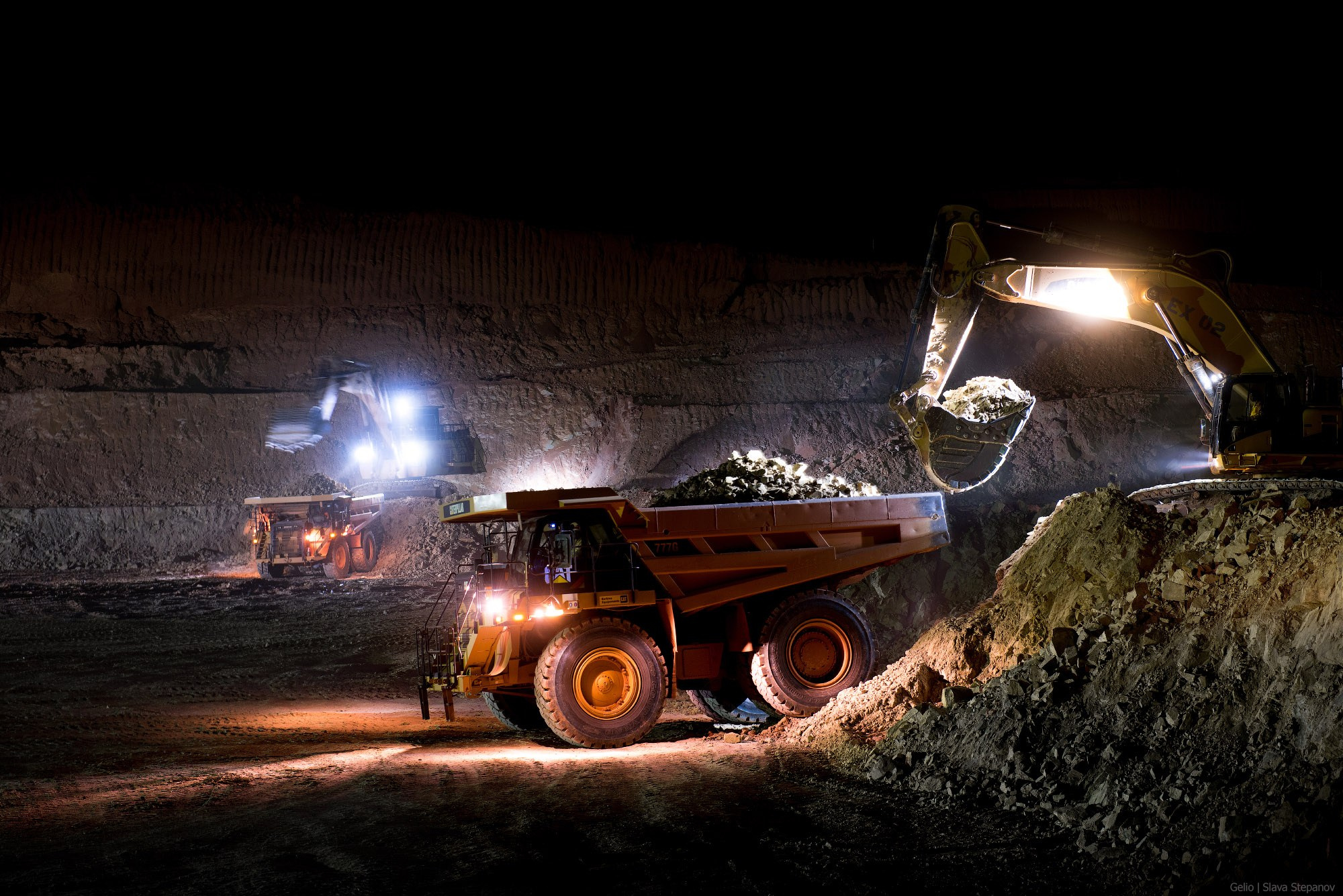 Добыча. Фотограф Слава Степанов, Gelio