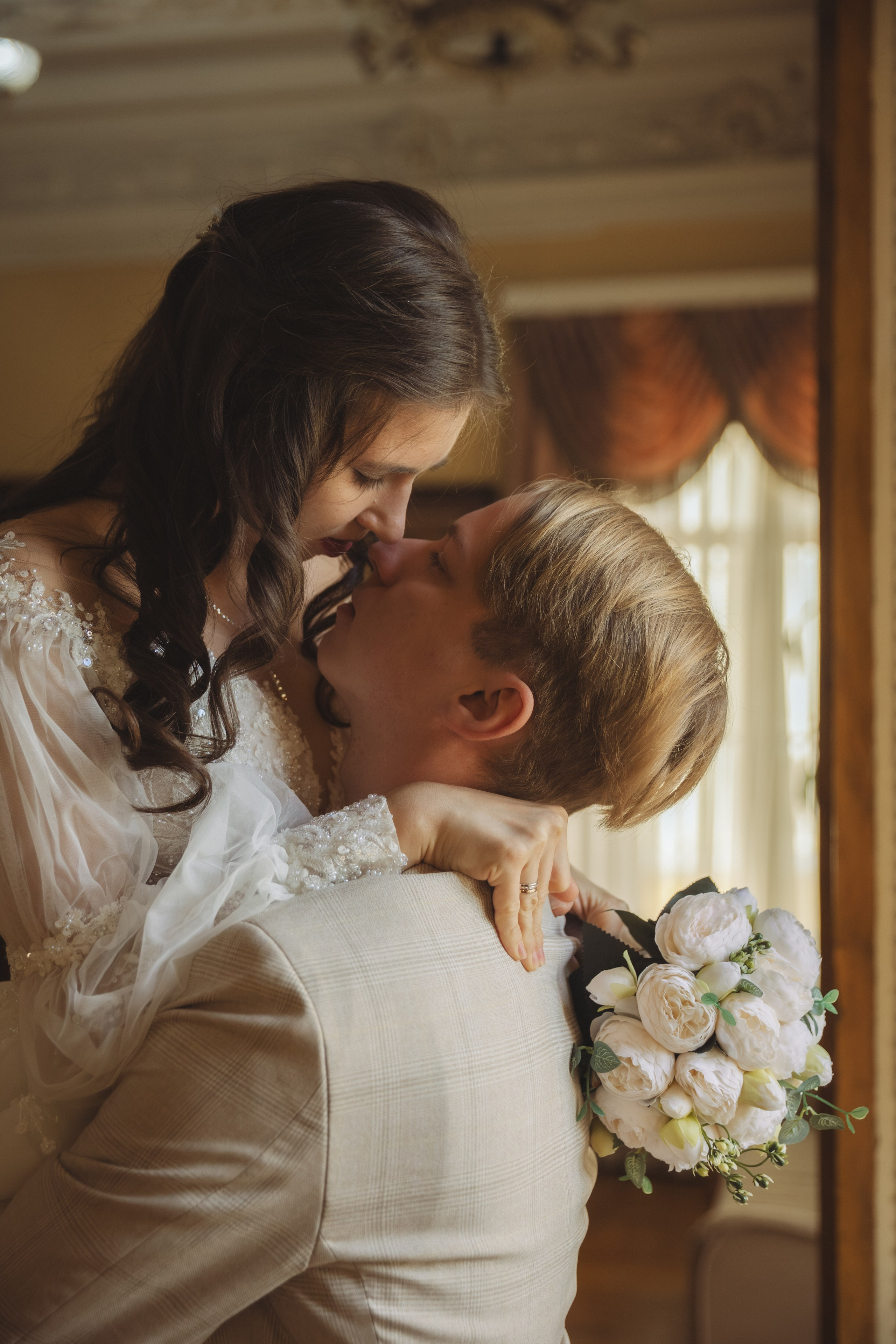 Моменты в особняке. Свадебный и семейный фотограф Москва и Московская область