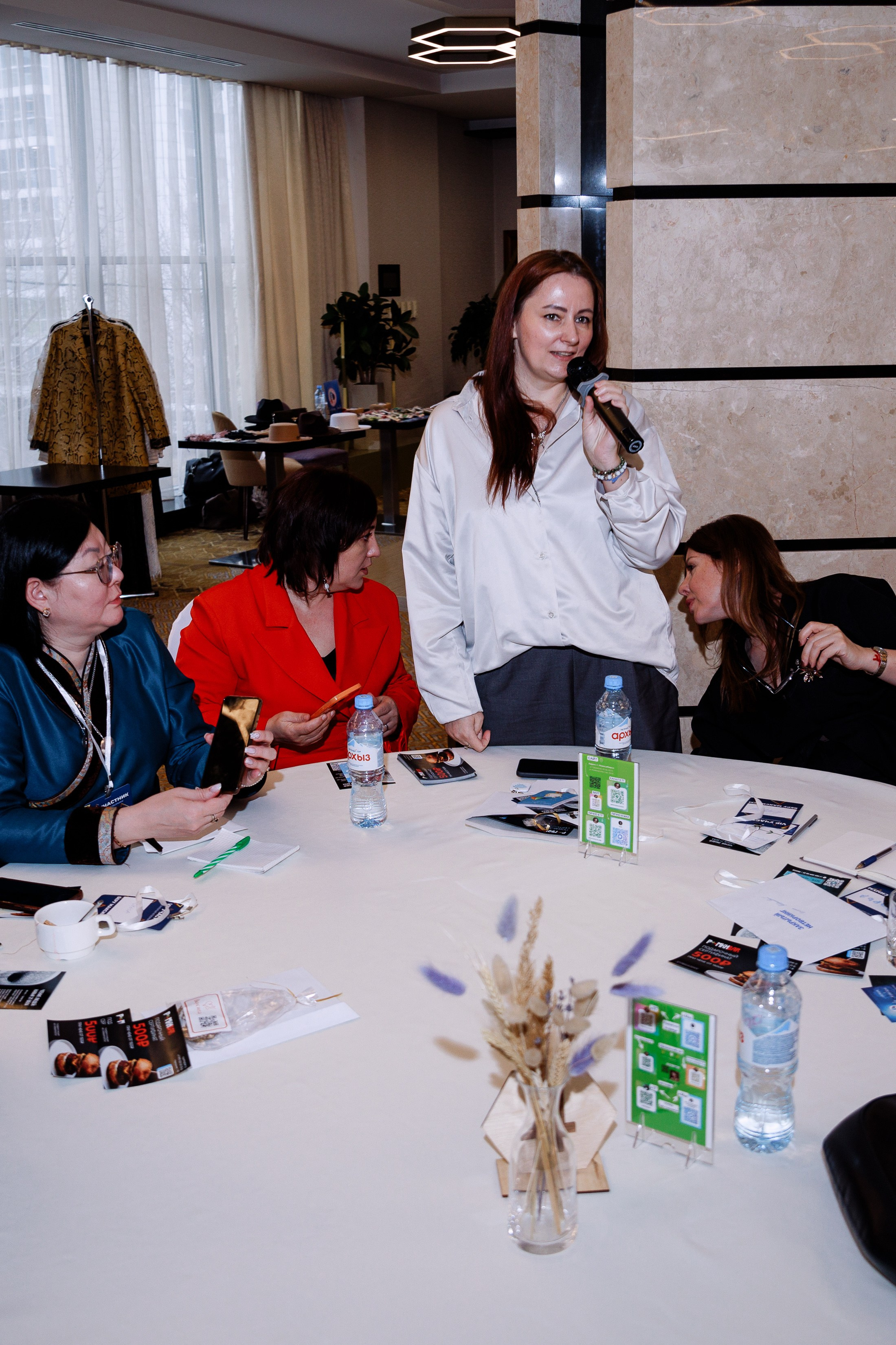 Закрытый нетворкинг. Фотограф Юлия Мальцева