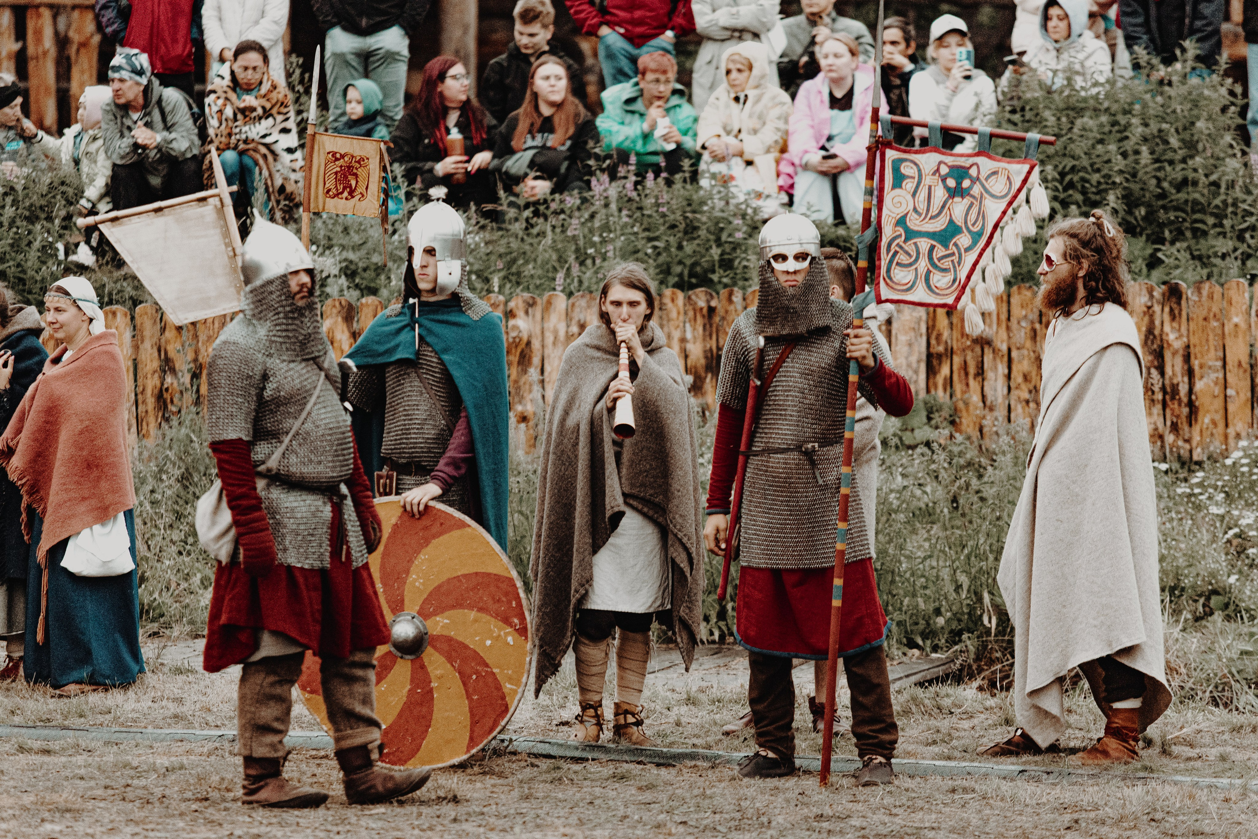 Фестиваль «Абалакское поле» XVI. Арт-фотограф Крис Л. в Тобольске: портрет, семейные, свадьбы