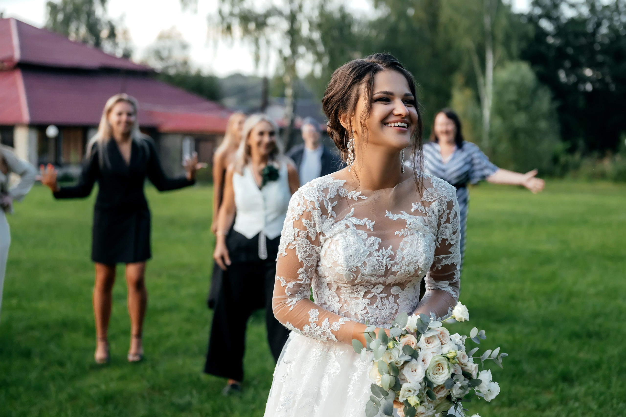 Медвежьи озера и любовь. Свадебная фотоистория. Свадебный и семейный фотограф Виктория Носачёва. Щелково, Москва и МО
