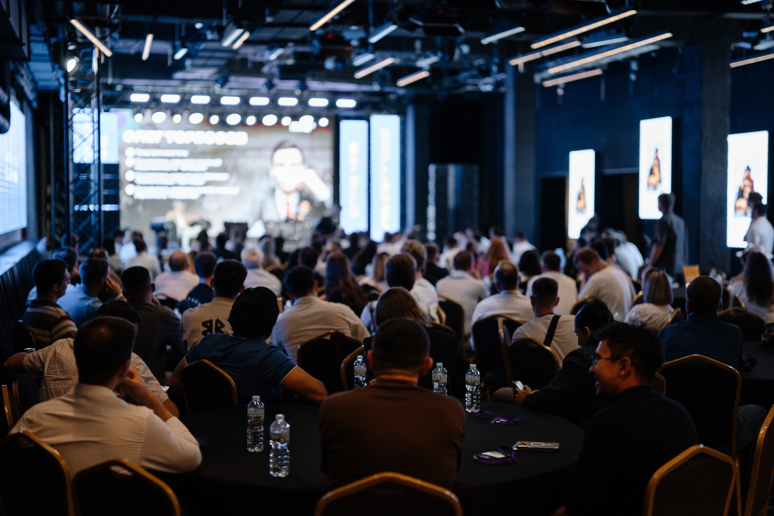 Бизнес встреча. Свадебный и репортажный фотограф в Москве Андрей Вайман