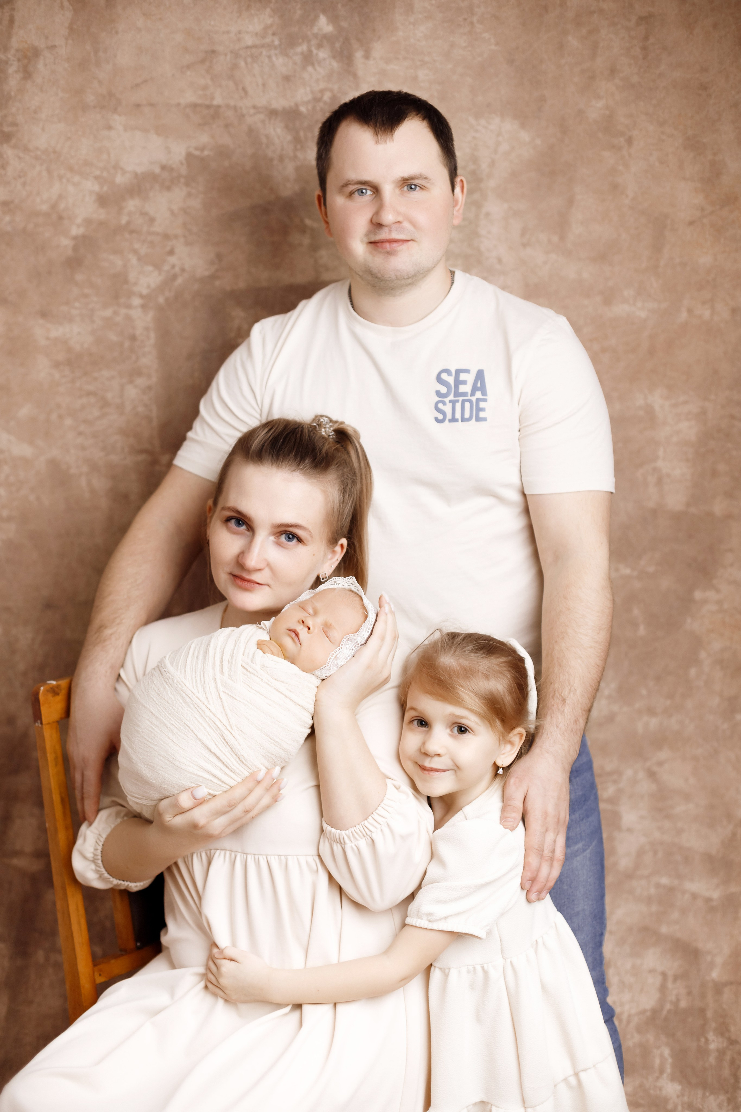 Семейные кадры (Классика). Детский, семейный и фотограф новорождённых в Ярославле Анна Салова