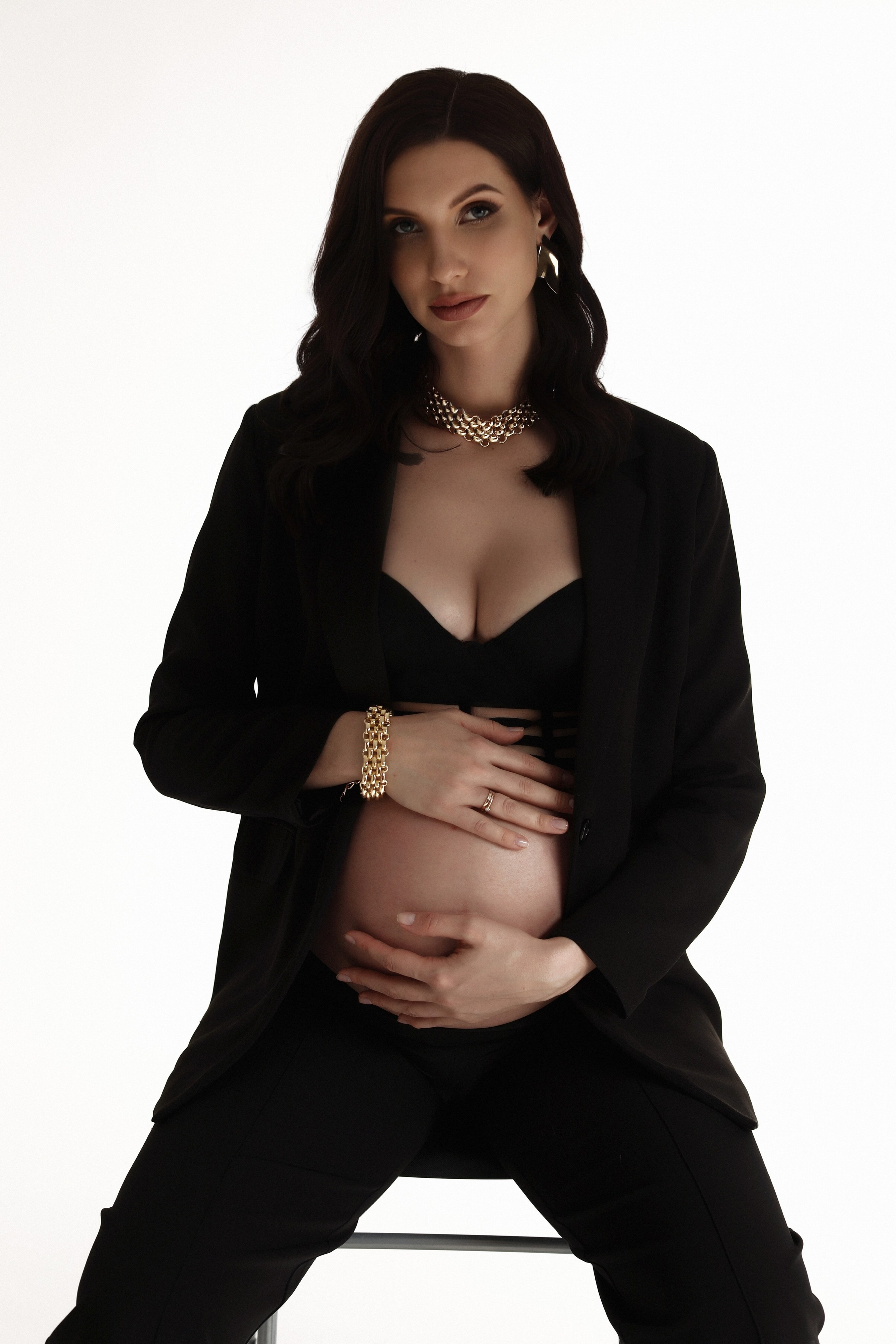 Беременная фотосессия. SASHA BUYANOVA PHOTO