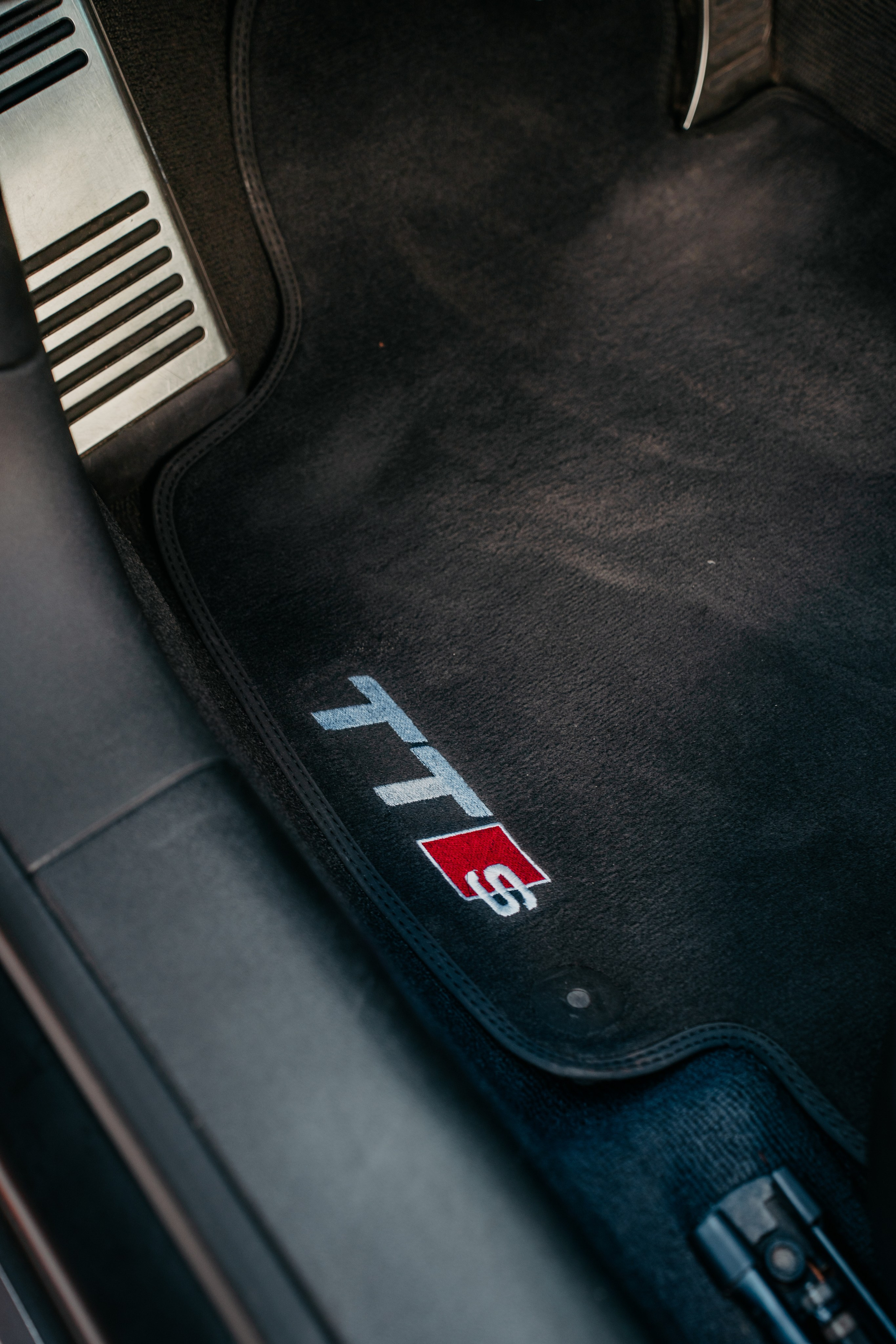 Audi TTs. Фотограф, видеограф и пилот дрона на Байкале