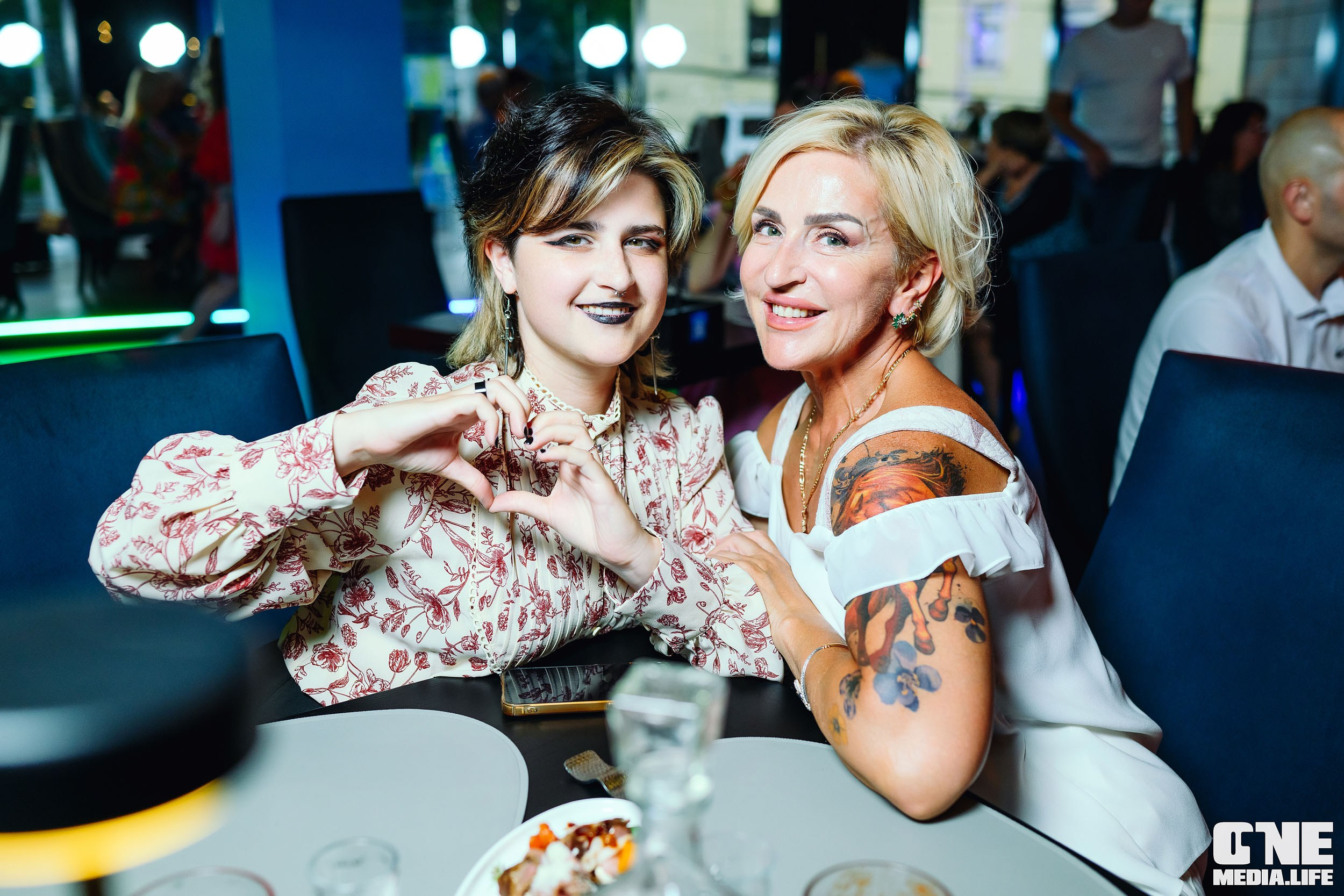 Фоторепортаж с вечеринки в ресторане Океан. One Media Life: фоторепортажи, фотоотчеты с мероприятий и заведений