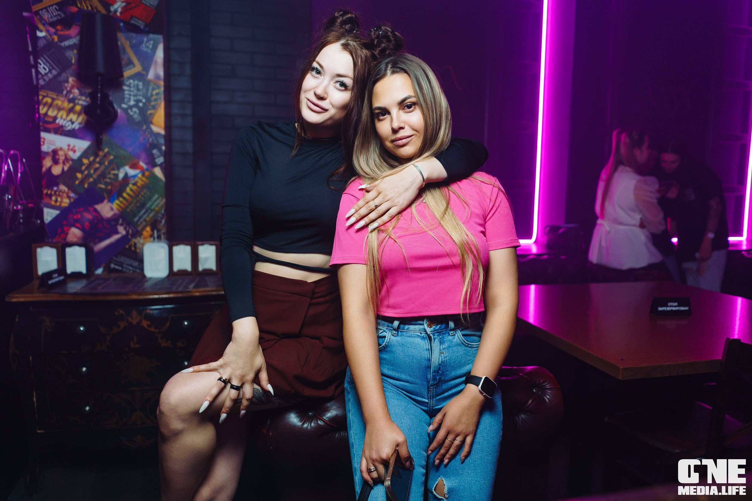 Фоторепортаж из бара XxxX. One Media Life: фоторепортажи, фотоотчеты с мероприятий и заведений