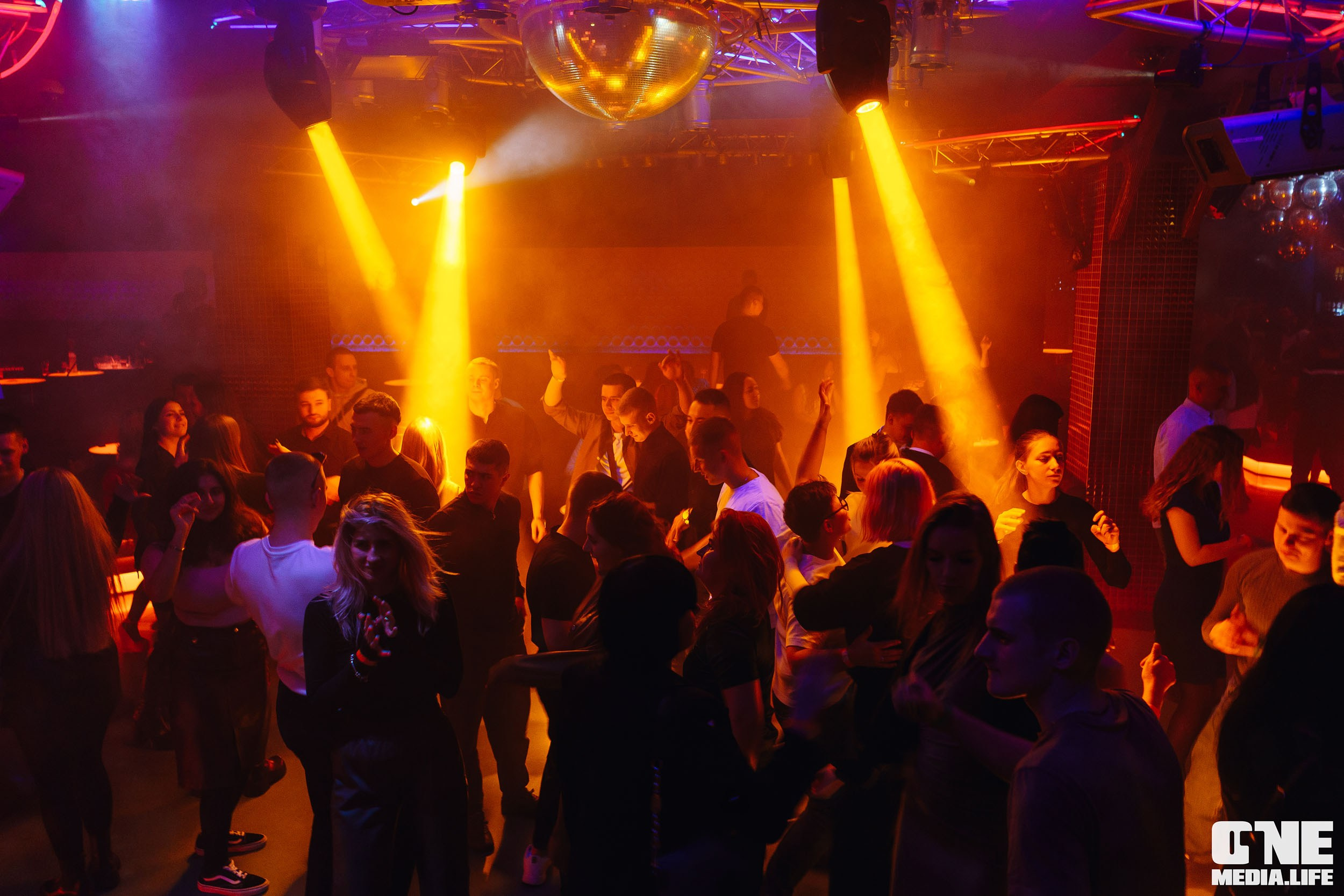 Фоторепортаж из РК Планета. One Media Life: фоторепортажи, фотоотчеты с мероприятий и заведений