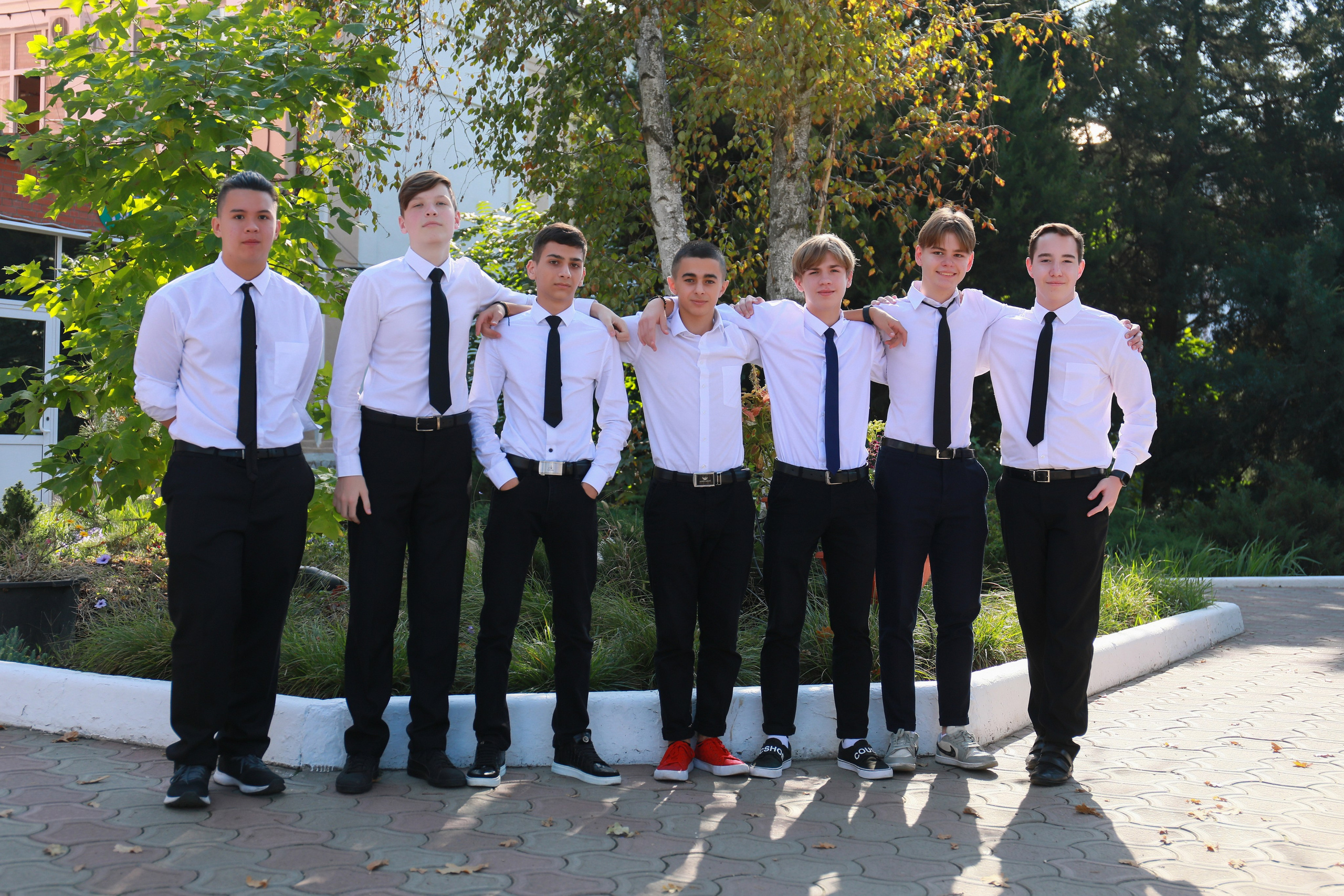 Выпускной альбом (Гимназия 92). Детский семейный фотограф Краснодар