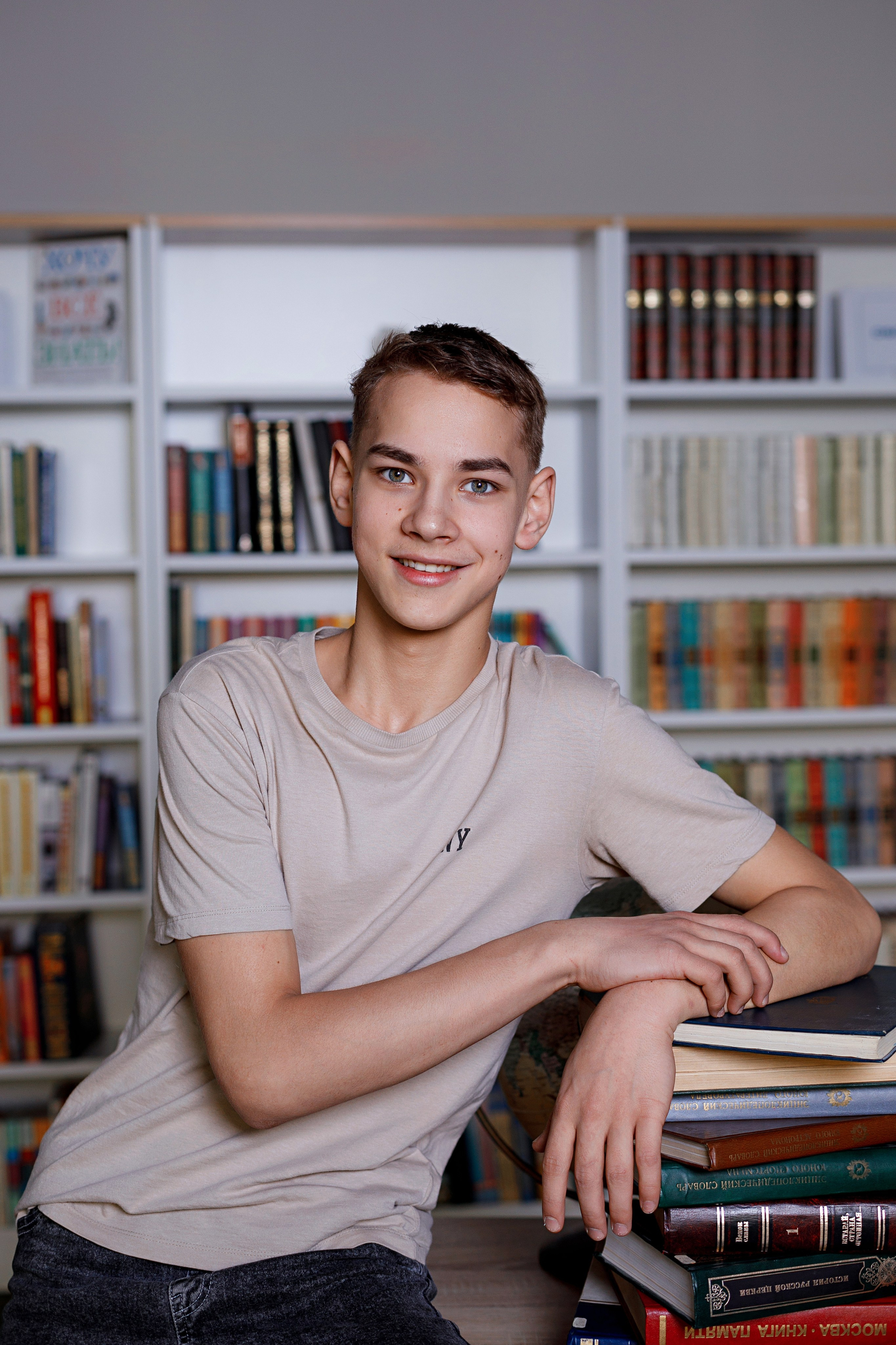 СТАРШАЯ ШКОЛА. Семейный фотограф в Москве выпускные альбомы Клюковская Надежда