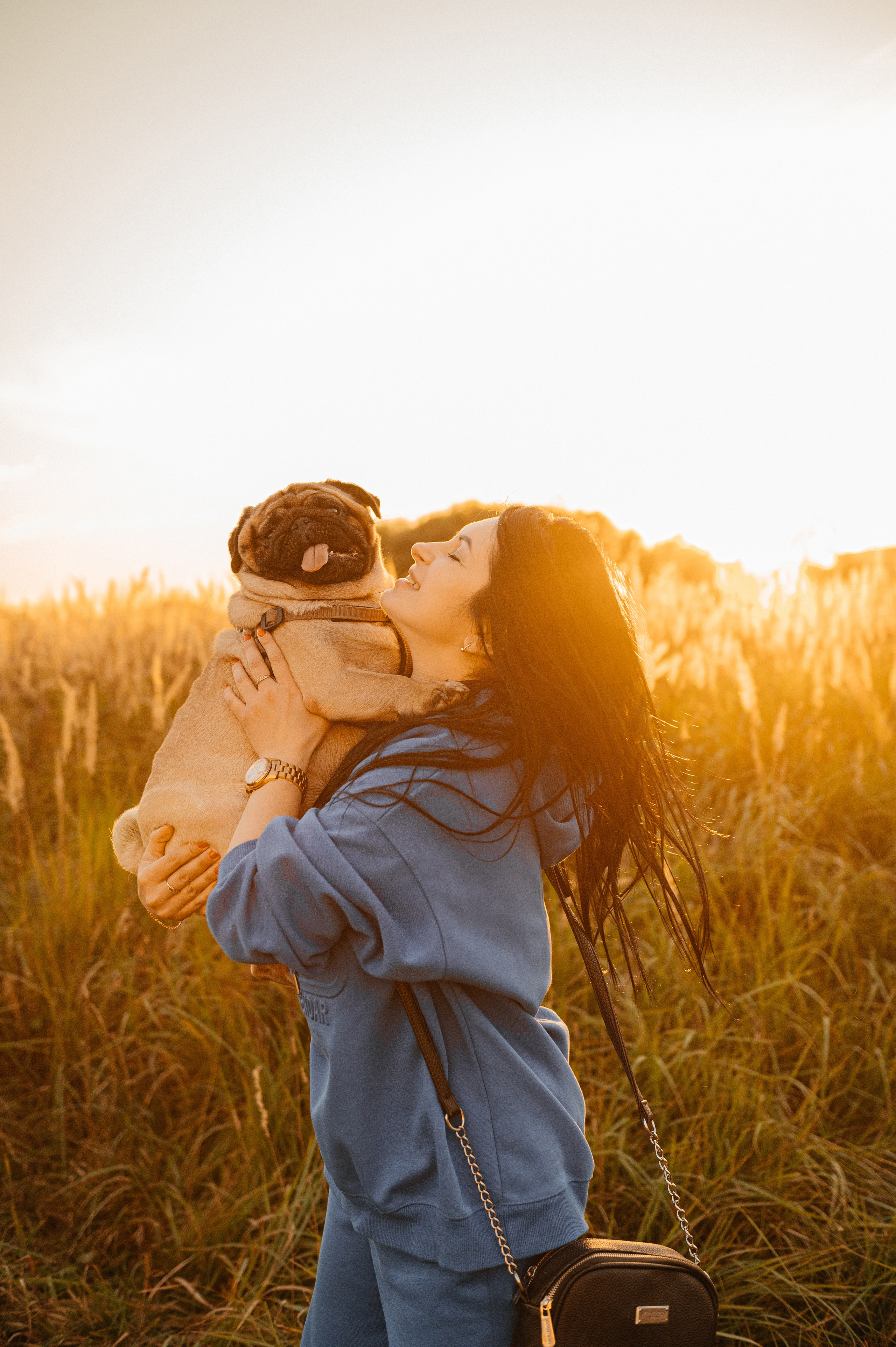 Таня и мопс Патрик (Мытищи, 2024). Анна Пушина, фотограф, Москва, Королев, Пушкино