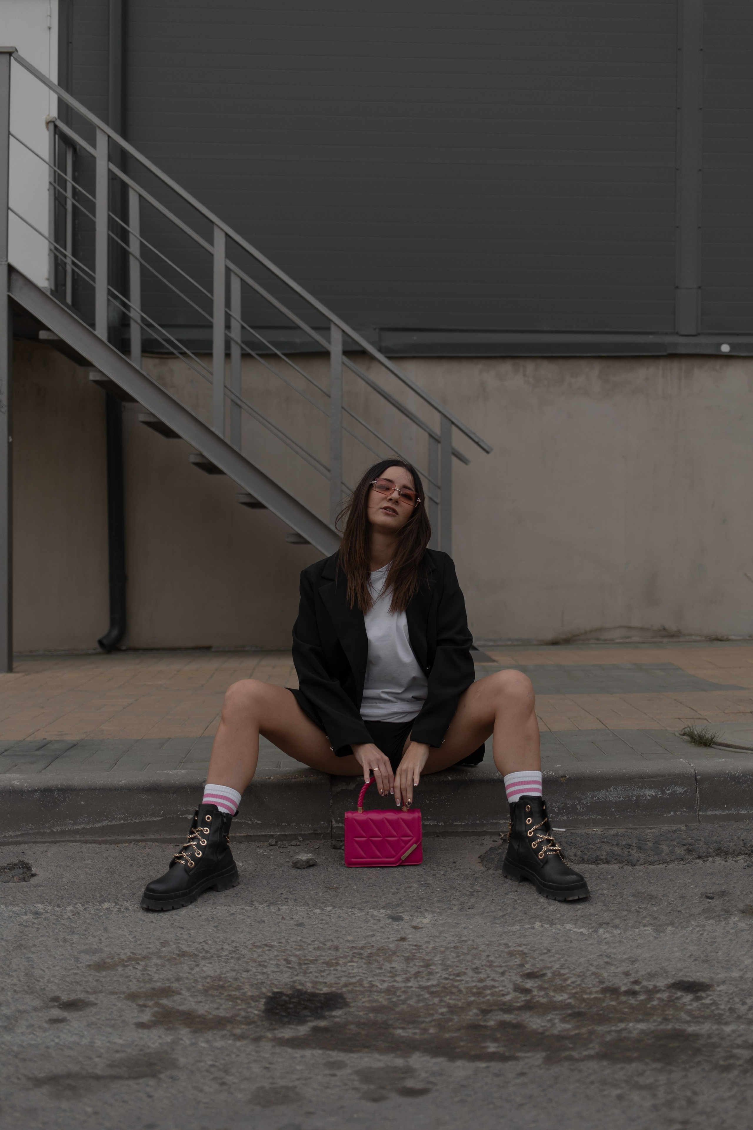 Съемка с цветами для модельного агентства. Анна Демидец — фотограф и маркетолог в Новошахтинске, Шахтах и Ростове-на-Дону