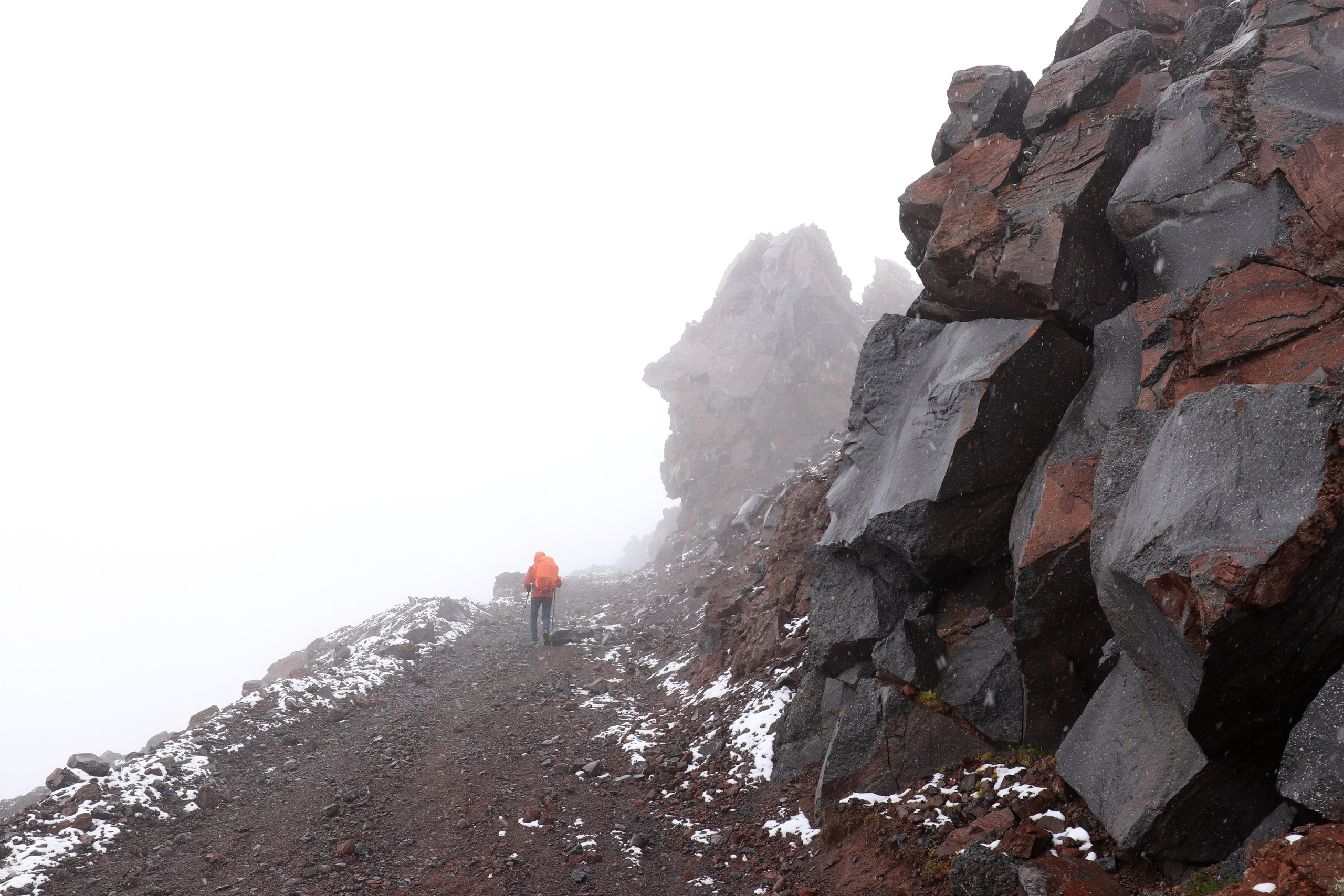 Приэльбрусье. Сентябрь 2024. Путешественник-фотограф из Санкт-Петербурга Татьяна Свистулина