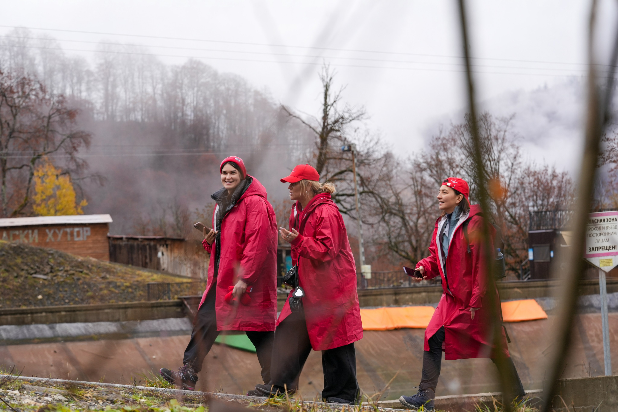 MICE мероприятие — хайкинг на курорте Роза Хутор. Репортажный фотограф в Красной Поляне и Сочи Павлюченко Екатерина