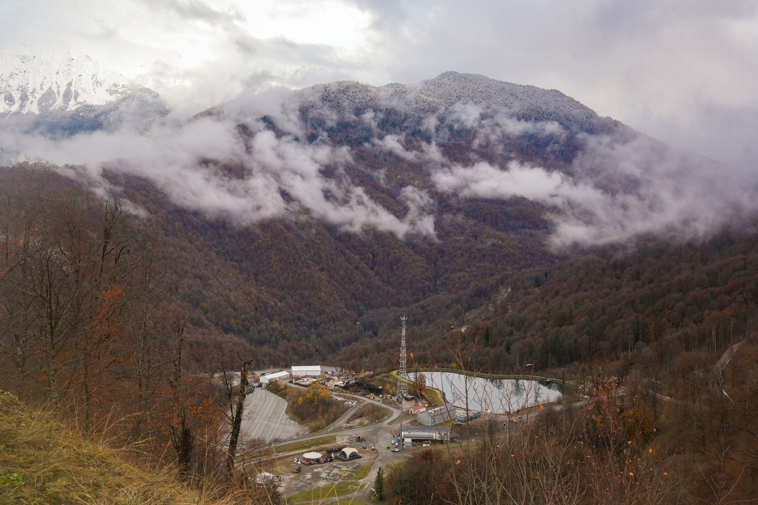 MICE мероприятие — хайкинг на курорте Роза Хутор. Репортажный фотограф в Красной Поляне и Сочи Павлюченко Екатерина