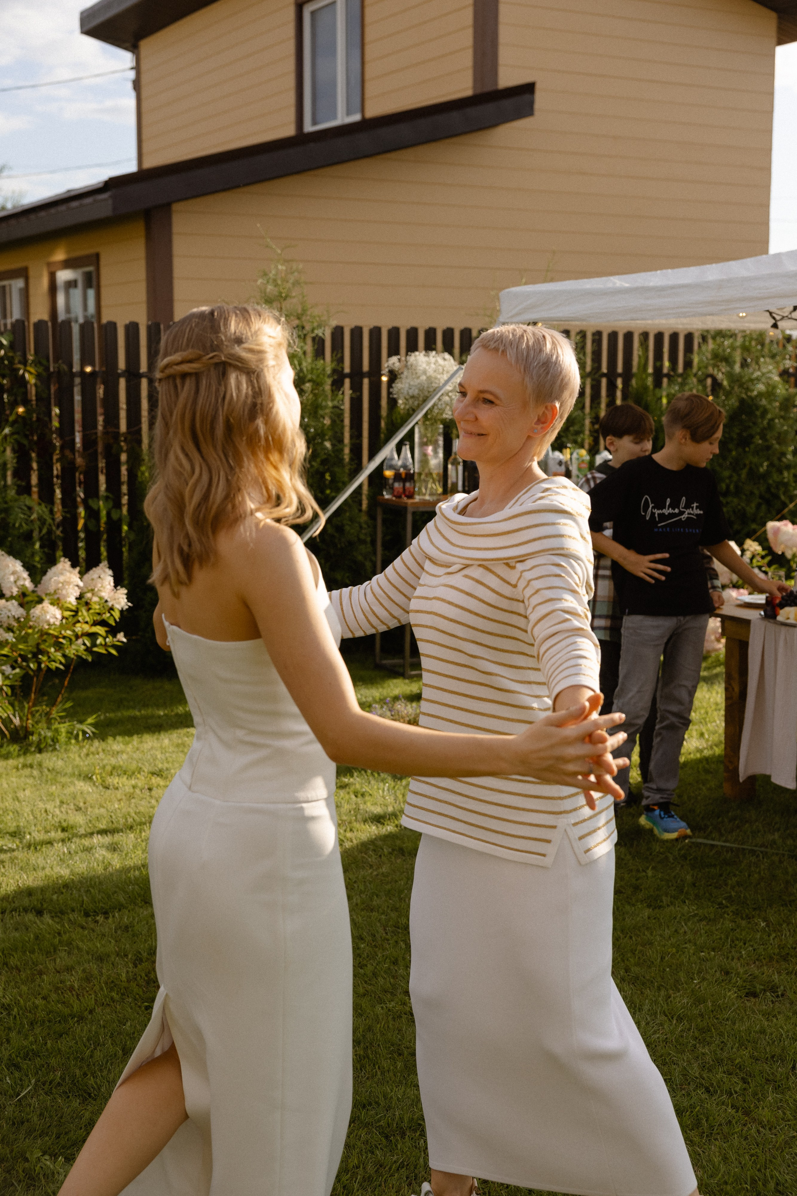 Соня и Никита. Свадебный фотограф Таня Караисаева