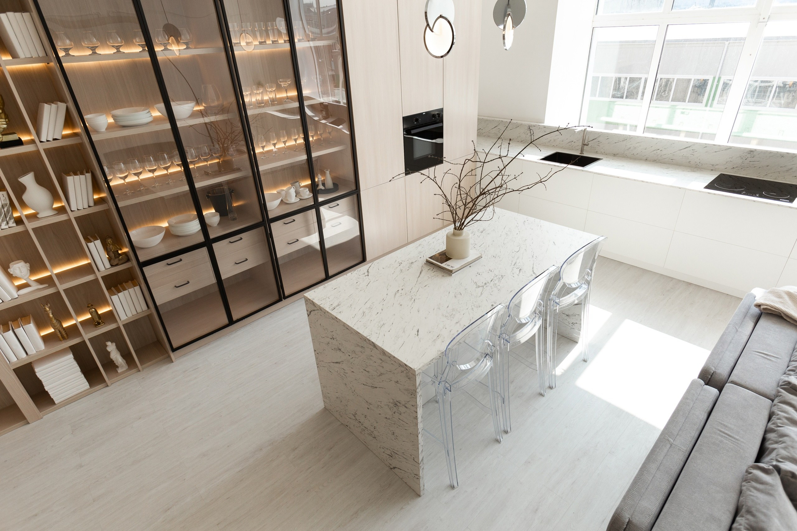 Студия FREEDOM — Зал LUX для предметной съемки Новосибирск|Sale Easy