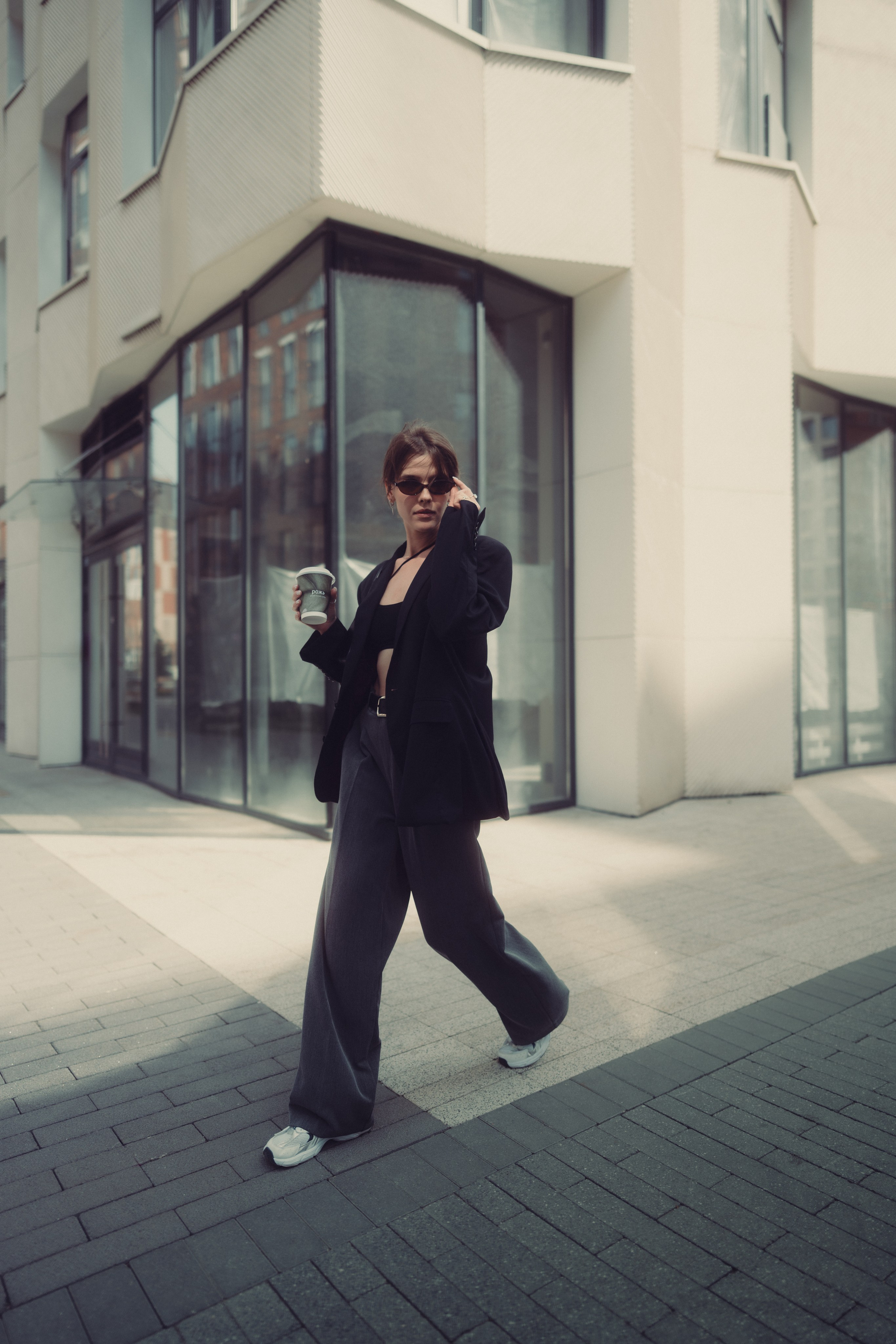 Портретный и предметный фотограф в Москве Антон Аванзато