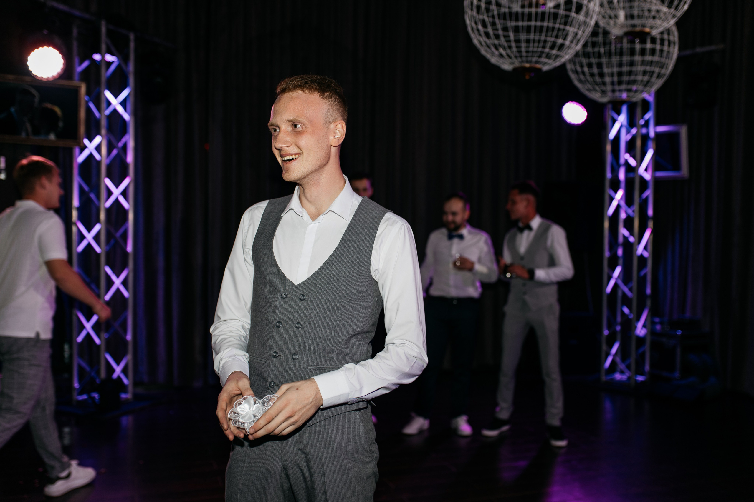 Давайте праздновать любовь. Саша и Марат. Свадебный и семейный фотограф в Магнитогорске Катя Буряк