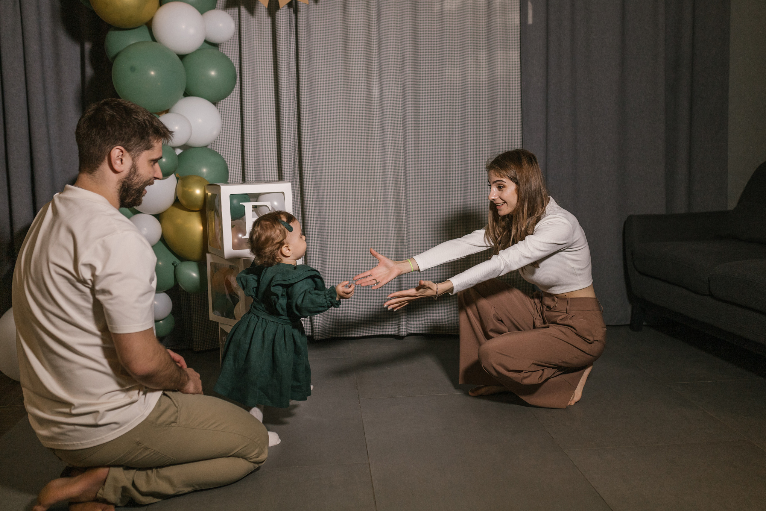 День рождения Евы. Семейный фотограф в г. Ростову-на-Дону Козлова Евгения