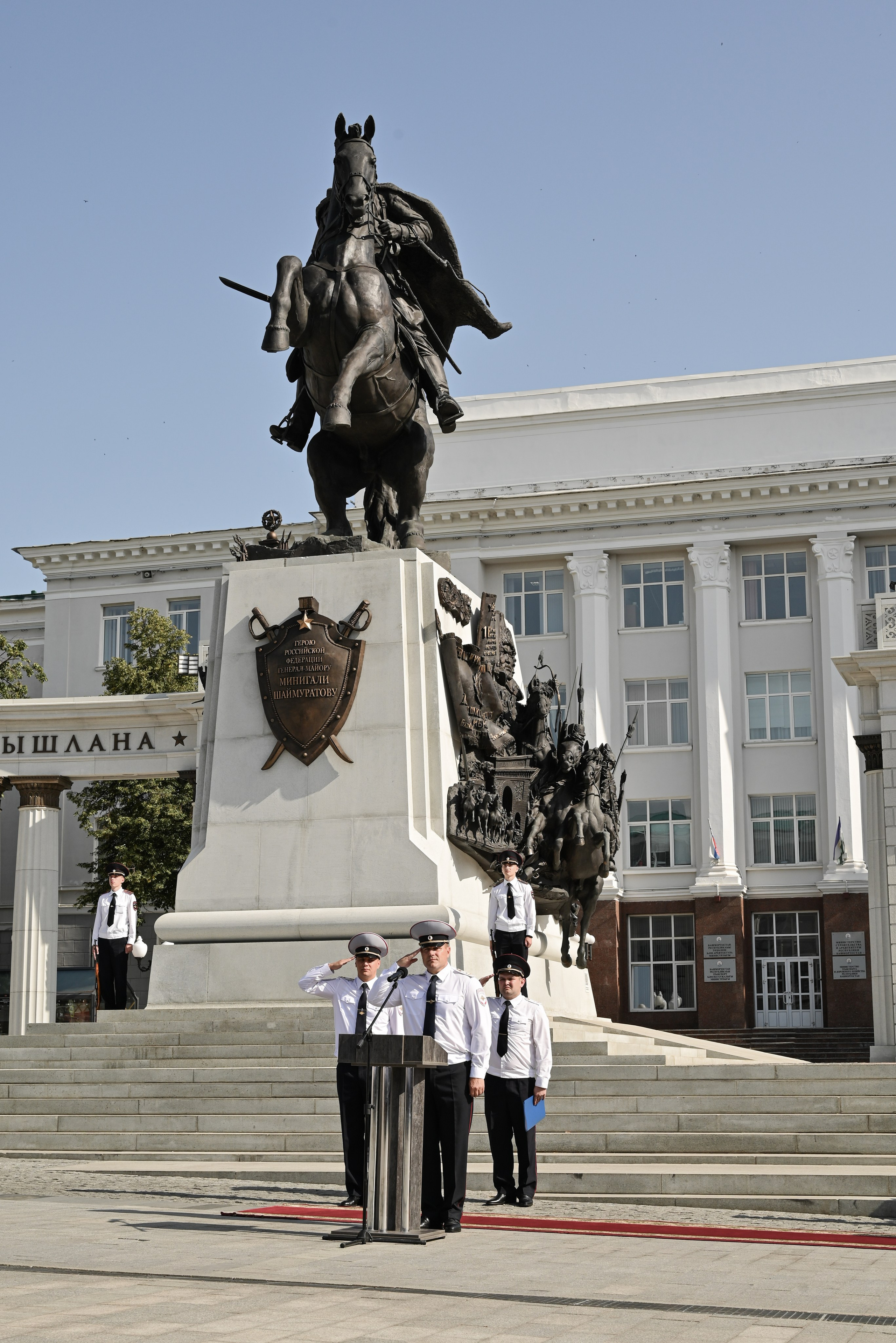 Выпускной школа МВД. Свадебный и семейный фотограф в Уфе Александров Максим