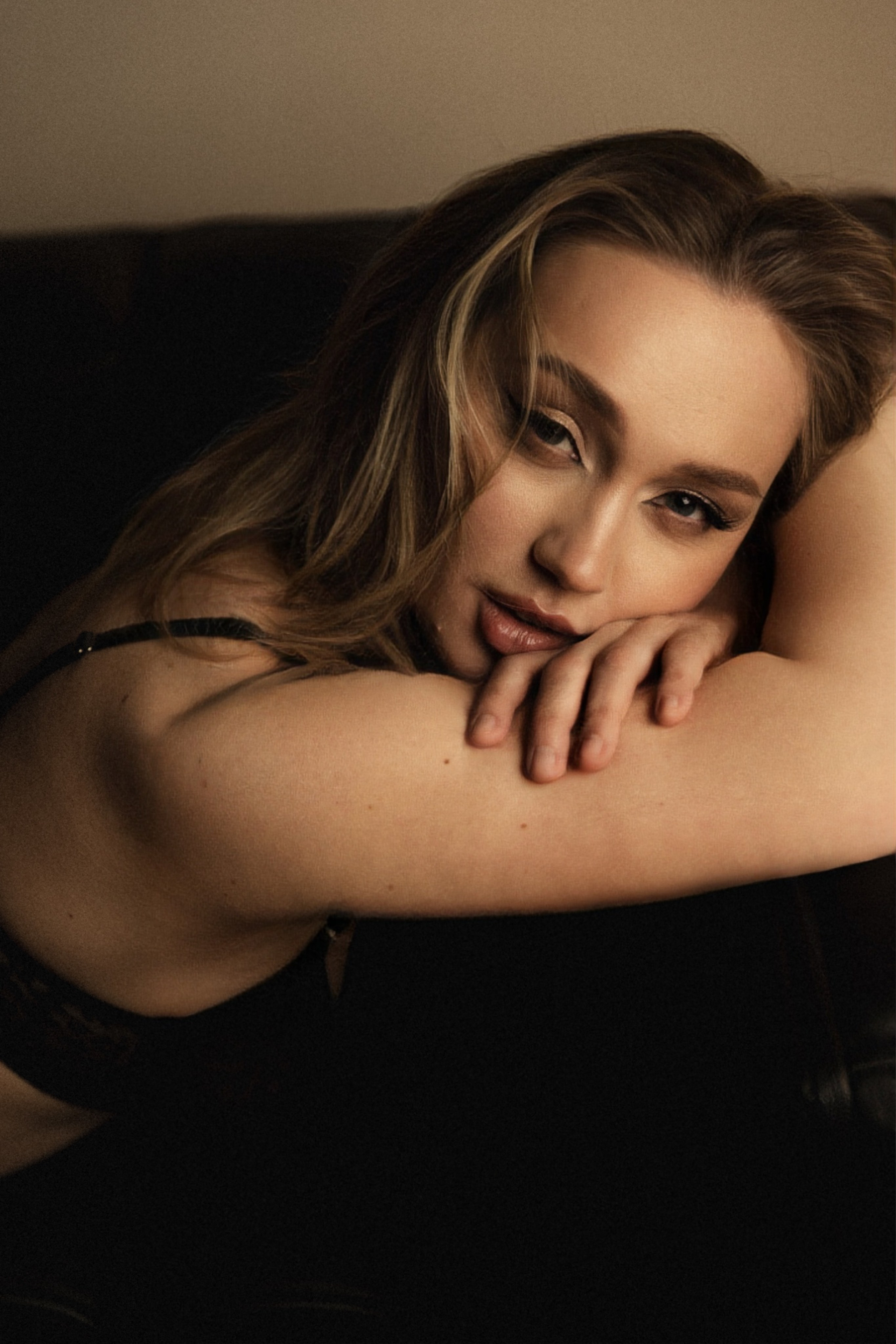 STUDIO. Женский фотограф