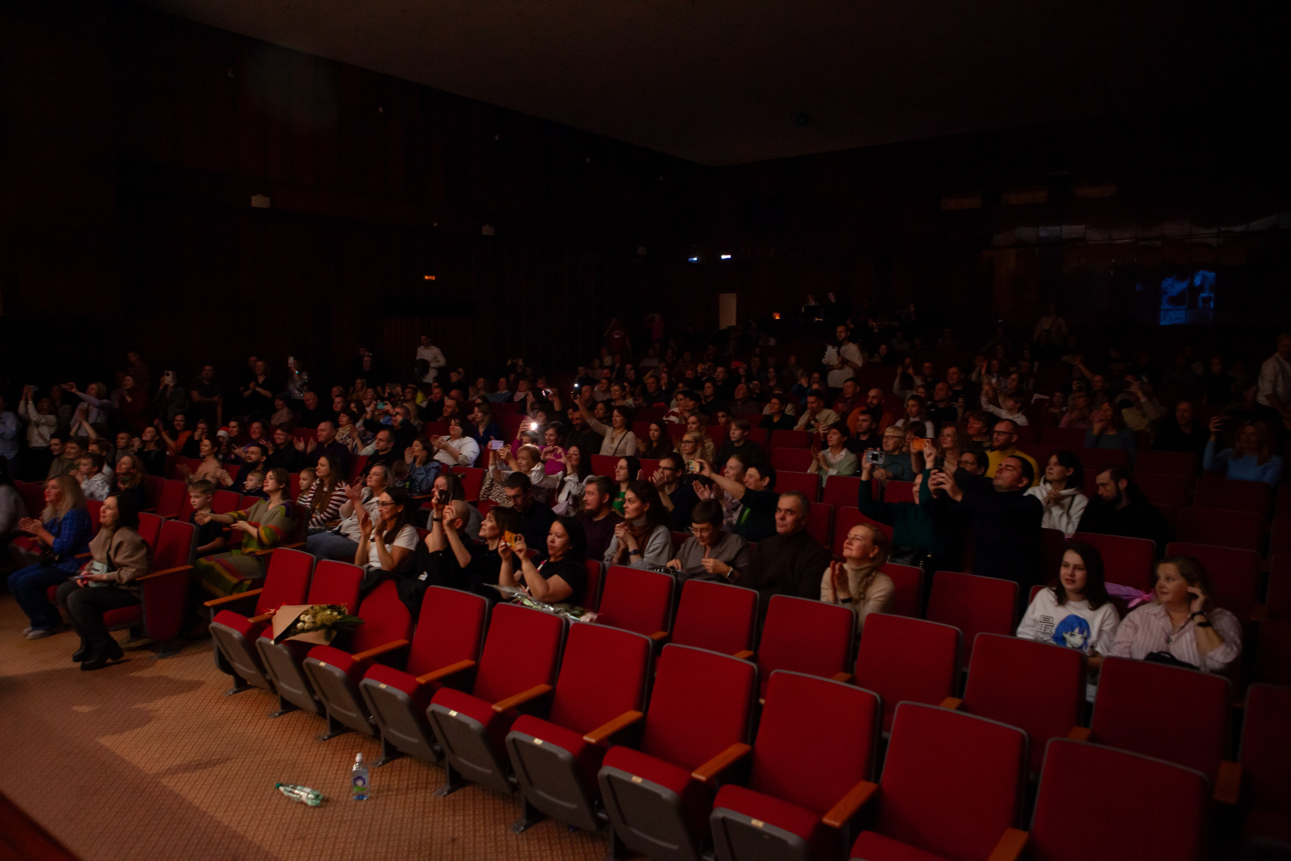 Концерт детской танцевальной школы. Репортажный, семейный, свадебный, портретный фотограф