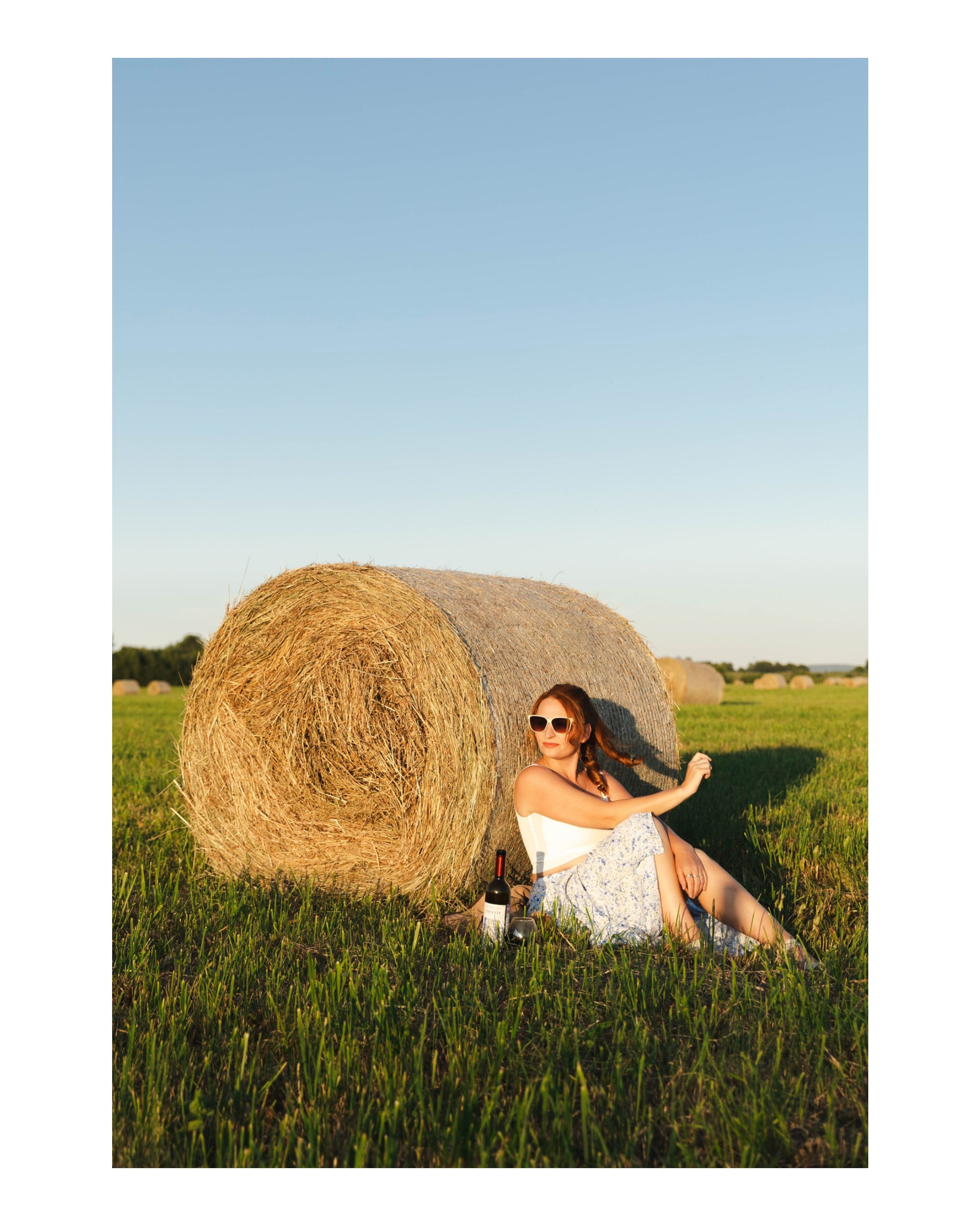Молодость — это танцевать с бокалом. Свадебный и семейный фотограф в Карелии