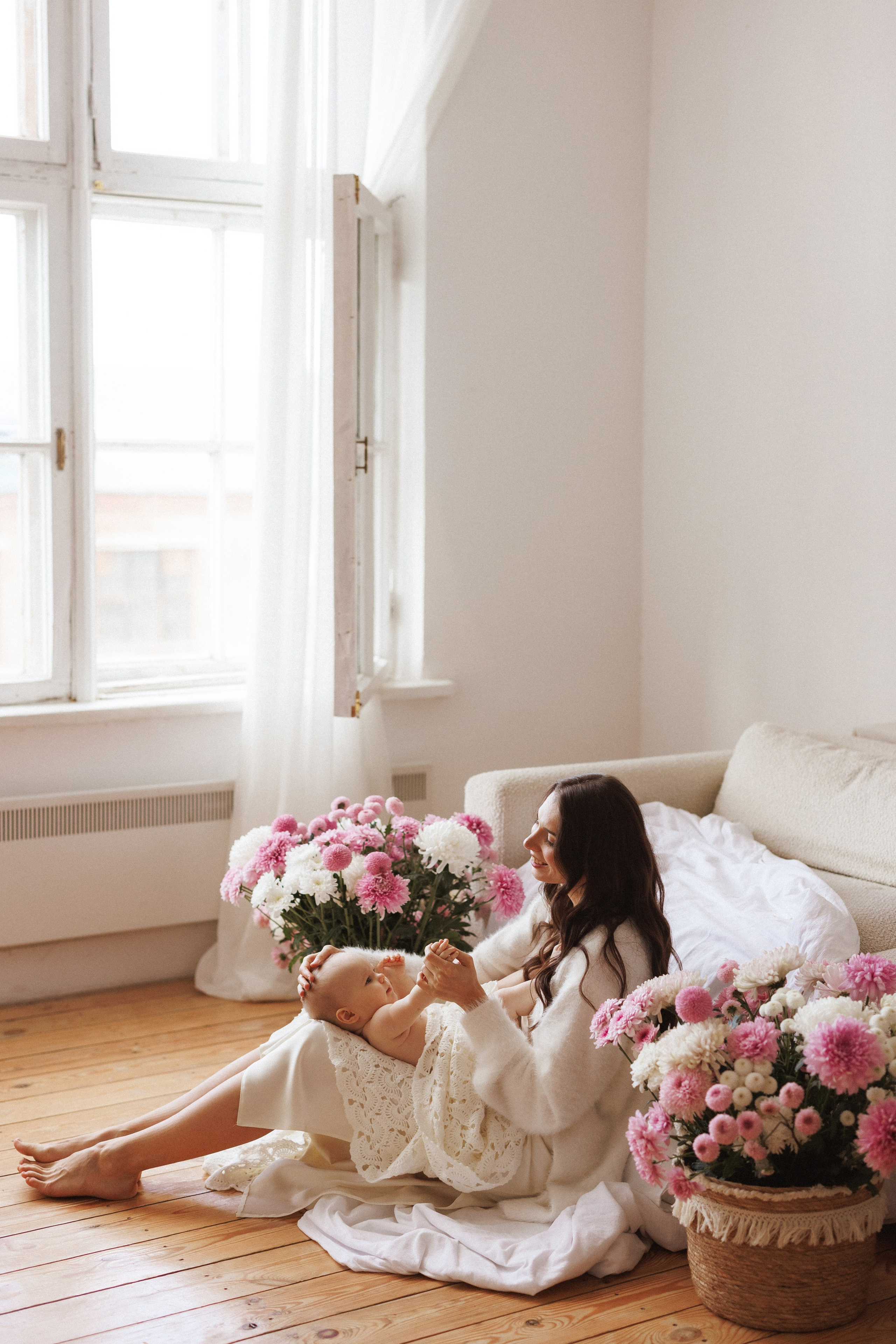 Фотосессия материнства, в фотостудии «Space JOBS», город Краснодар. Семейный и детский фотограф в Краснодаре Анна Трашкова