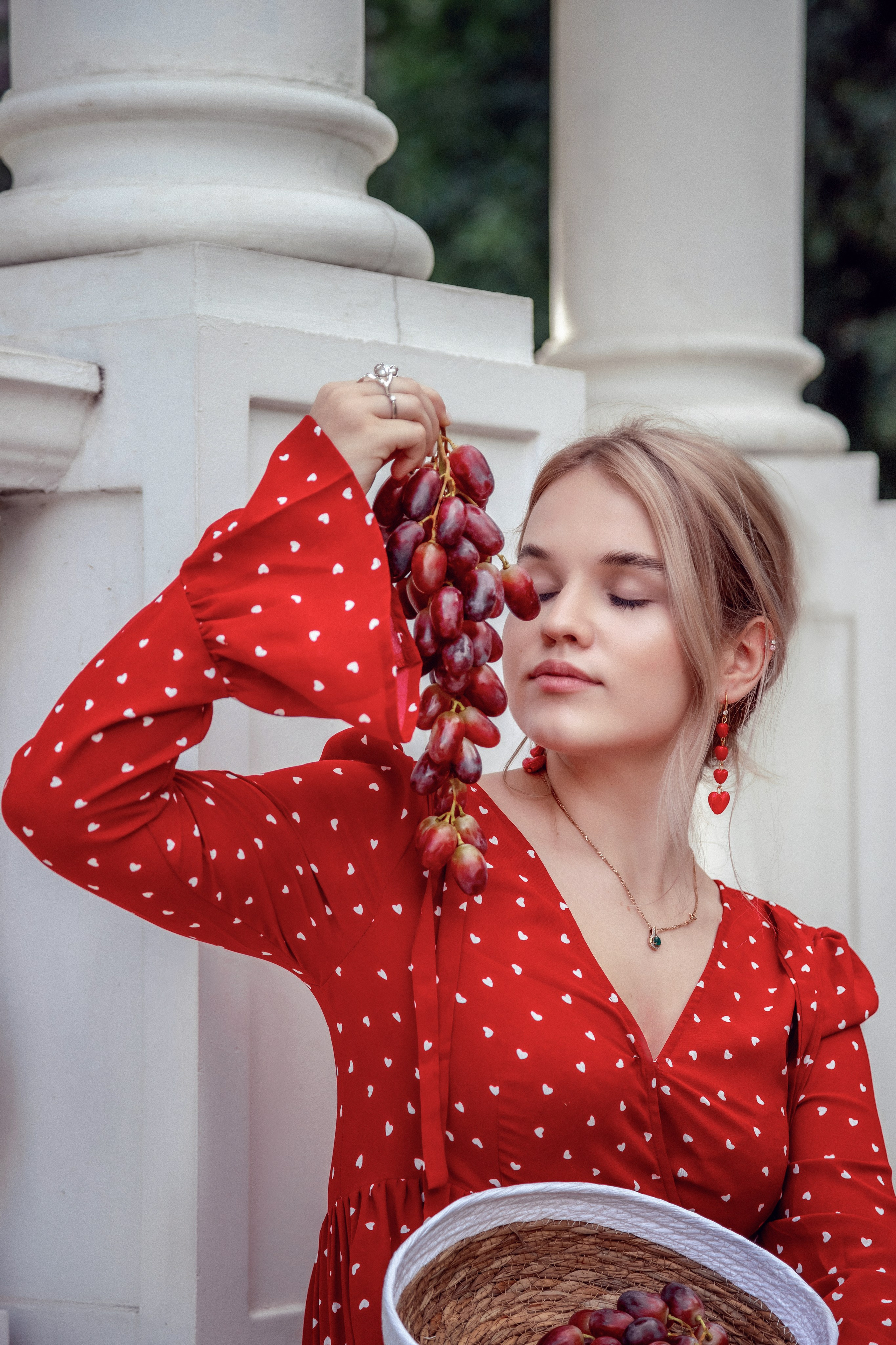 Фотопроект «Девушка с виноградом». Фотограф Алина Лебедь