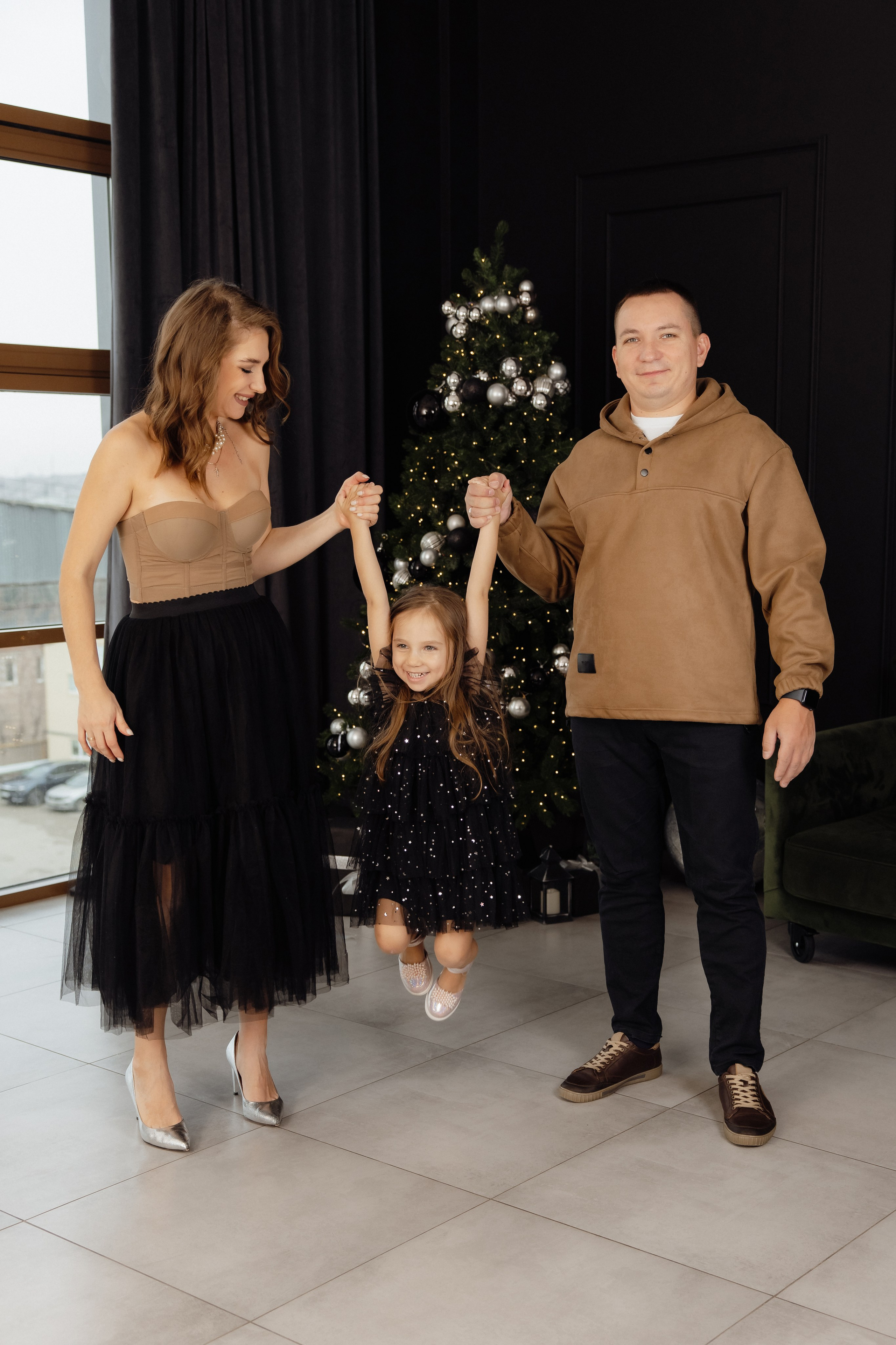 Кирилл, Алина и Мира. Семейный и свадебный фотограф в Челябинске Мария Леонтьева