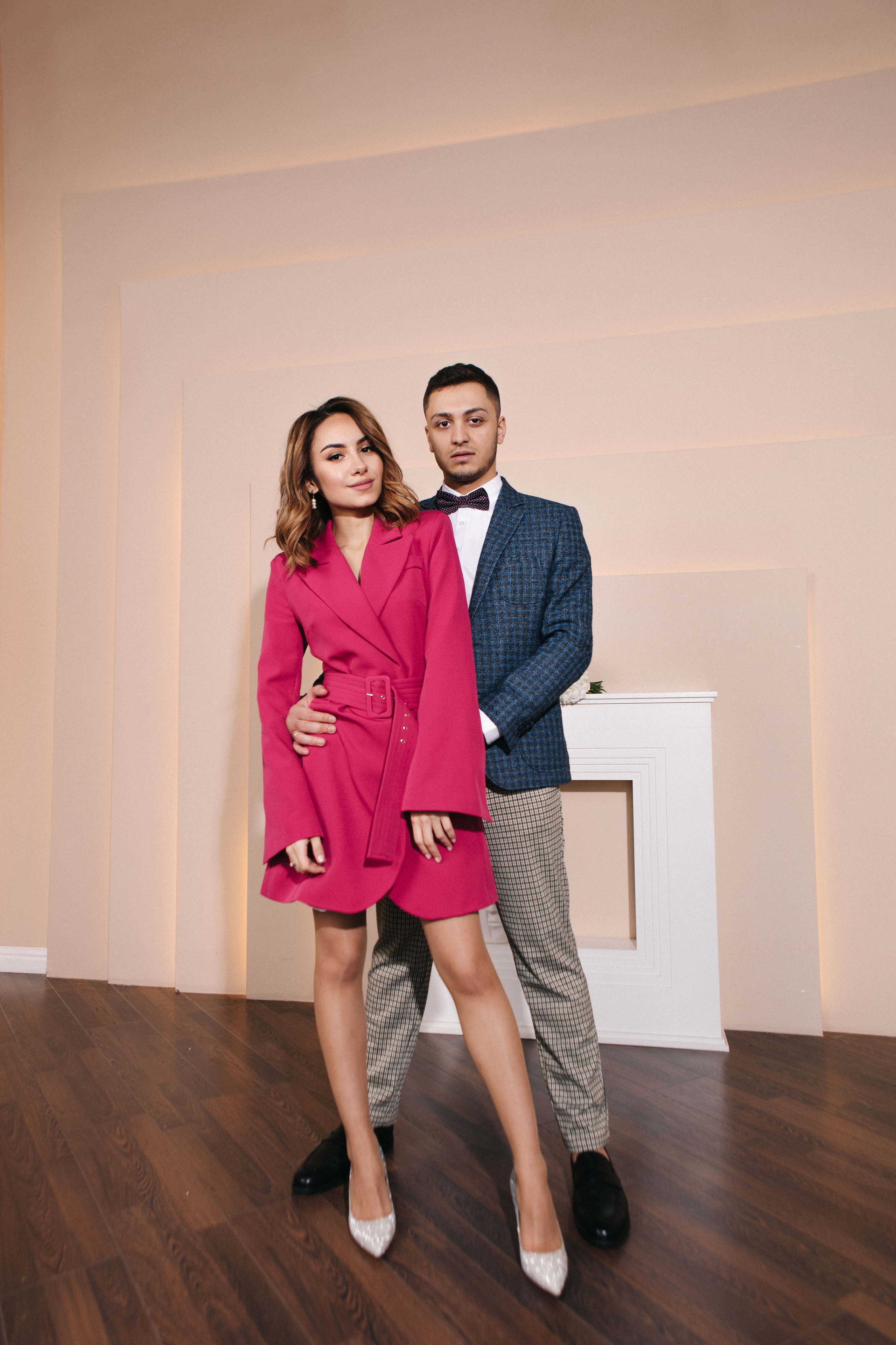 Мадина и Эрмиль. Кутузовский ЗАГС и фотосессия в фотостудии. Свадебный и портретный фотограф в Москве Анастасия Масюк