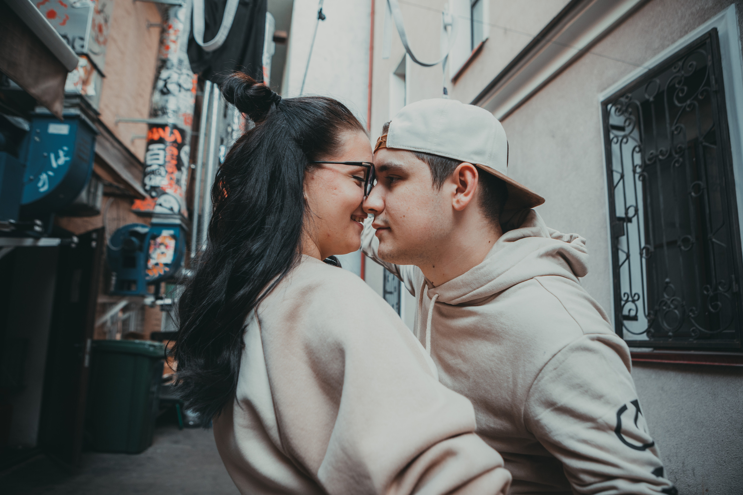 Дима и Настя. Роспись и прогулка. Свадебный и портретный фотограф в Москве Анастасия Масюк