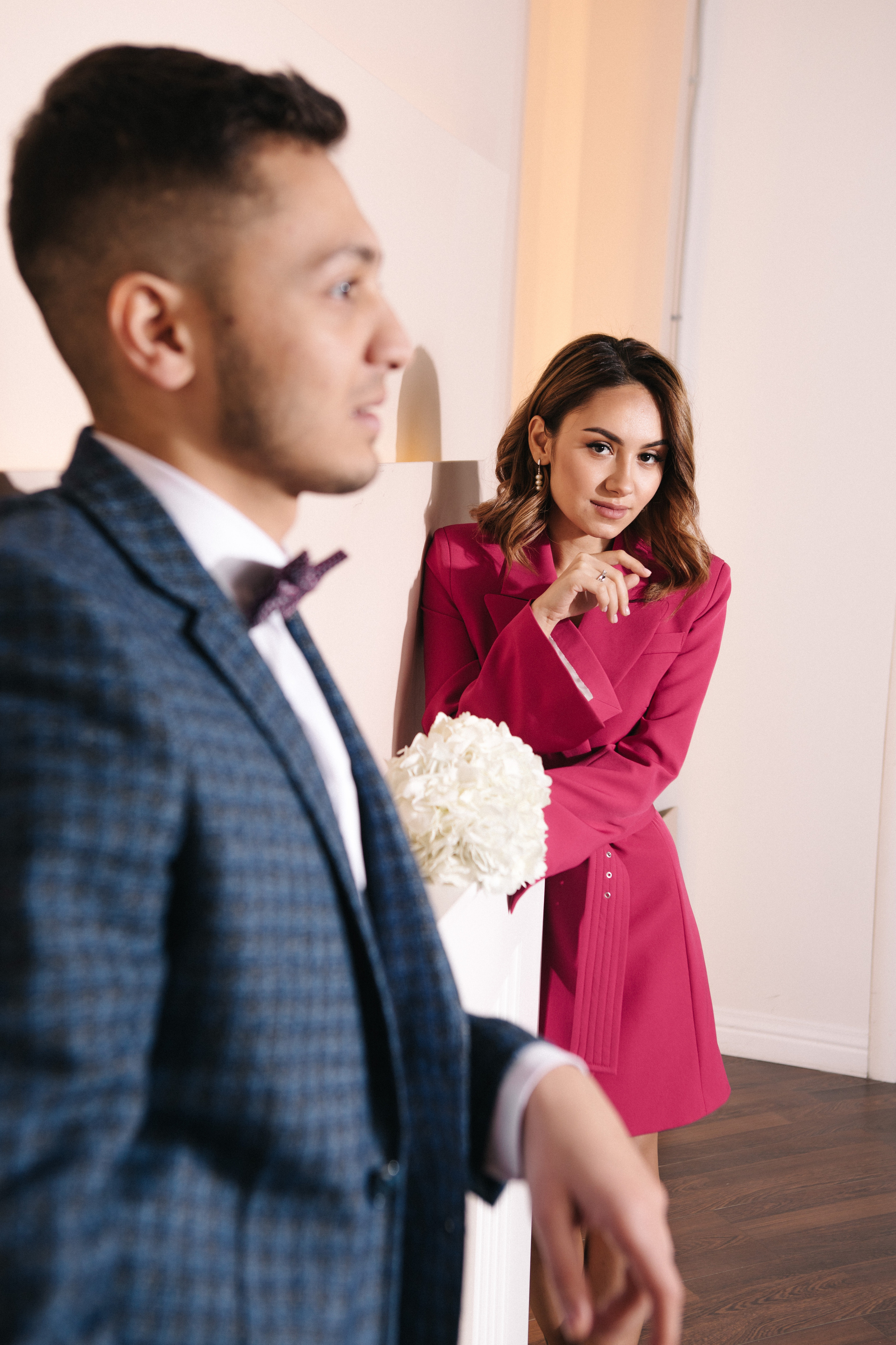 Мадина и Эрмиль. Кутузовский ЗАГС и фотосессия в фотостудии. Свадебный и портретный фотограф в Москве Анастасия Масюк