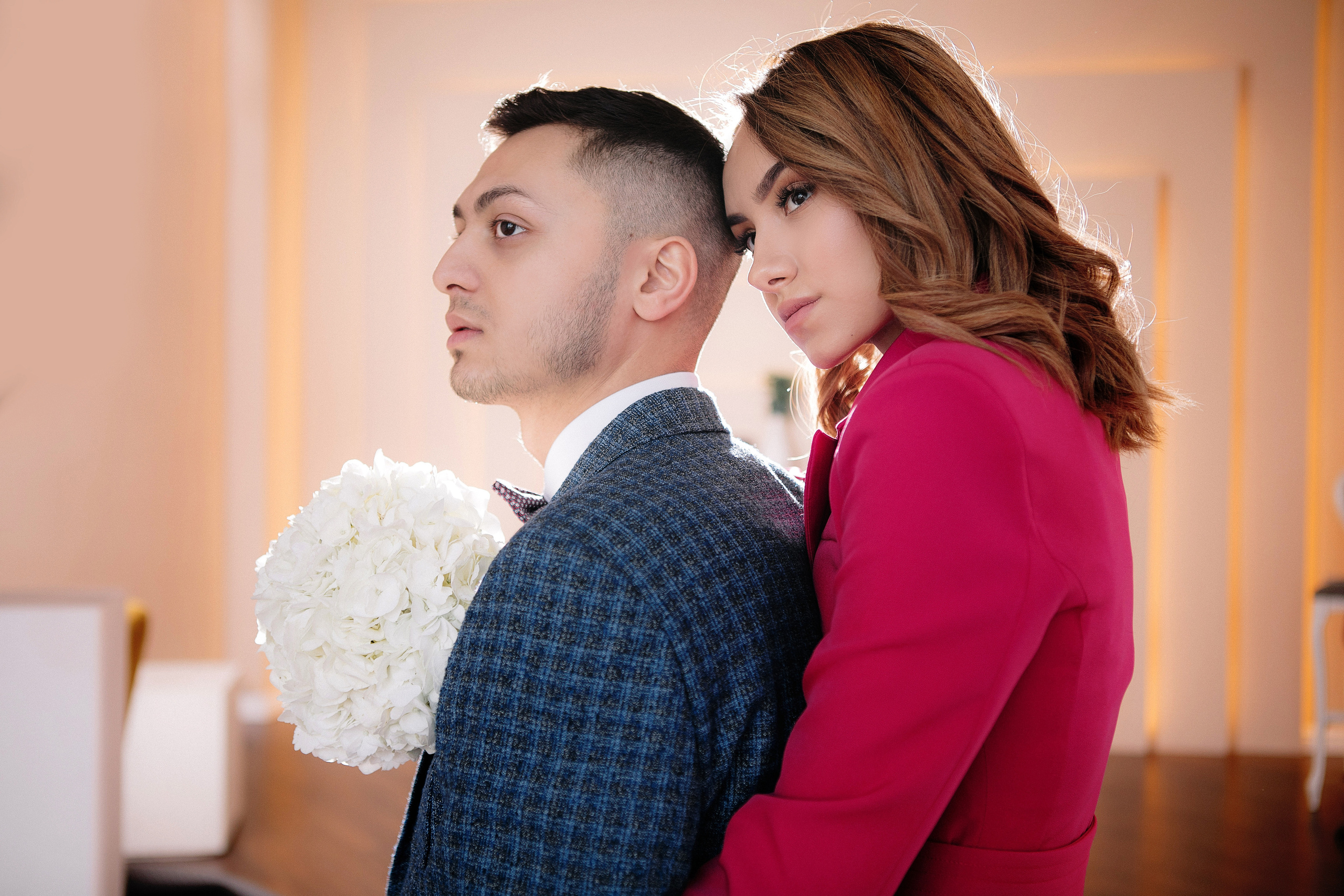 Мадина и Эрмиль. Кутузовский ЗАГС и фотосессия в фотостудии. Свадебный и портретный фотограф в Москве Анастасия Масюк