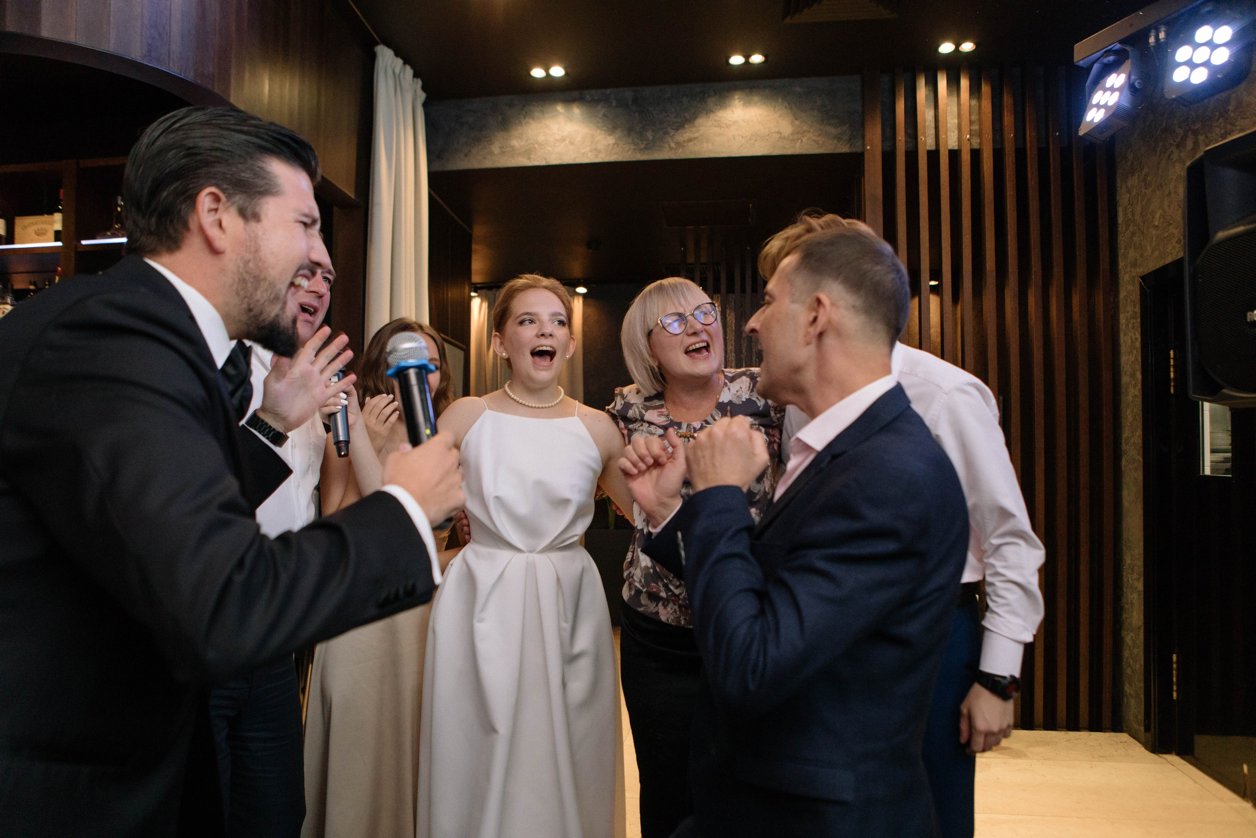 Катя и Клим. Роспись и банкет. Свадебный и портретный фотограф в Москве Анастасия Масюк