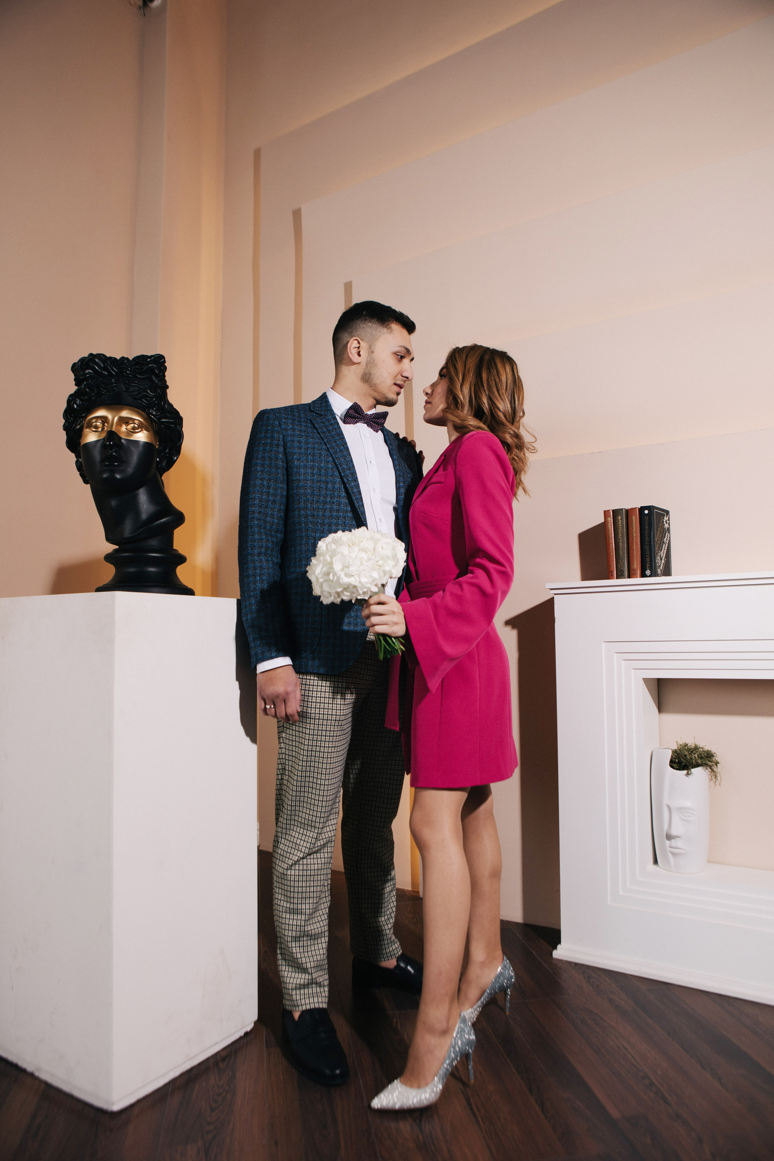 Мадина и Эрмиль. Кутузовский ЗАГС и фотосессия в фотостудии. Свадебный и портретный фотограф в Москве Анастасия Масюк