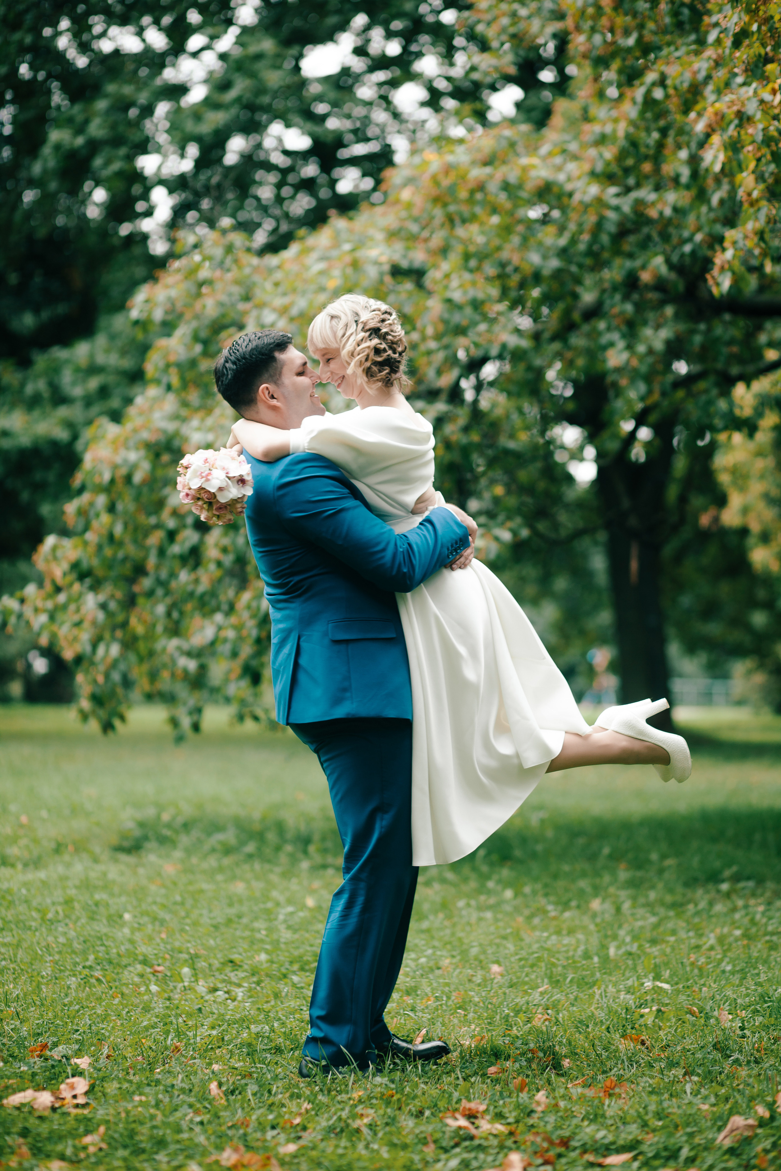 Анжела и Руслан. Прогулка по Коломенскому. Свадебный и портретный фотограф в Москве Анастасия Масюк