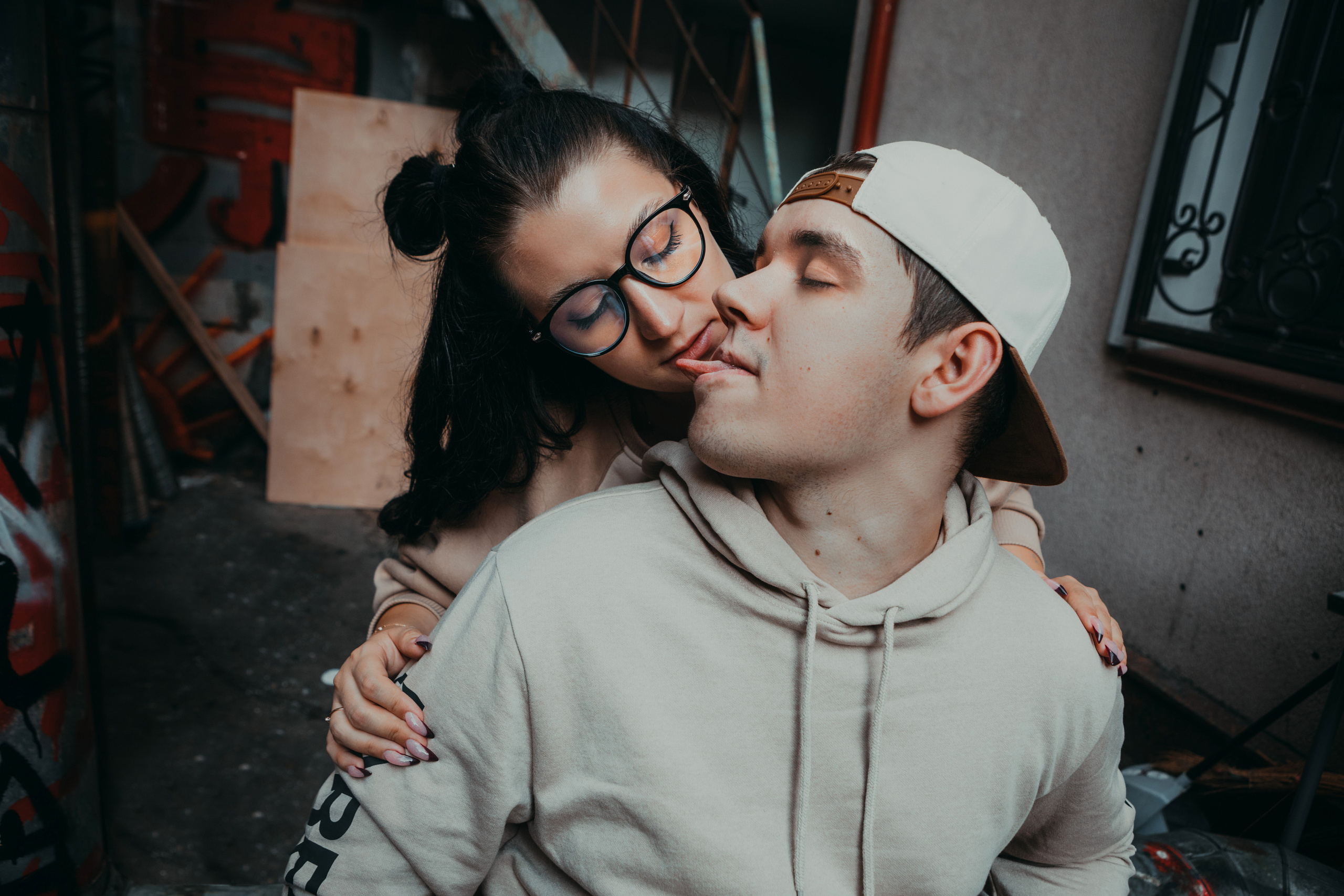 Дима и Настя. Роспись и прогулка. Свадебный и портретный фотограф в Москве Анастасия Масюк